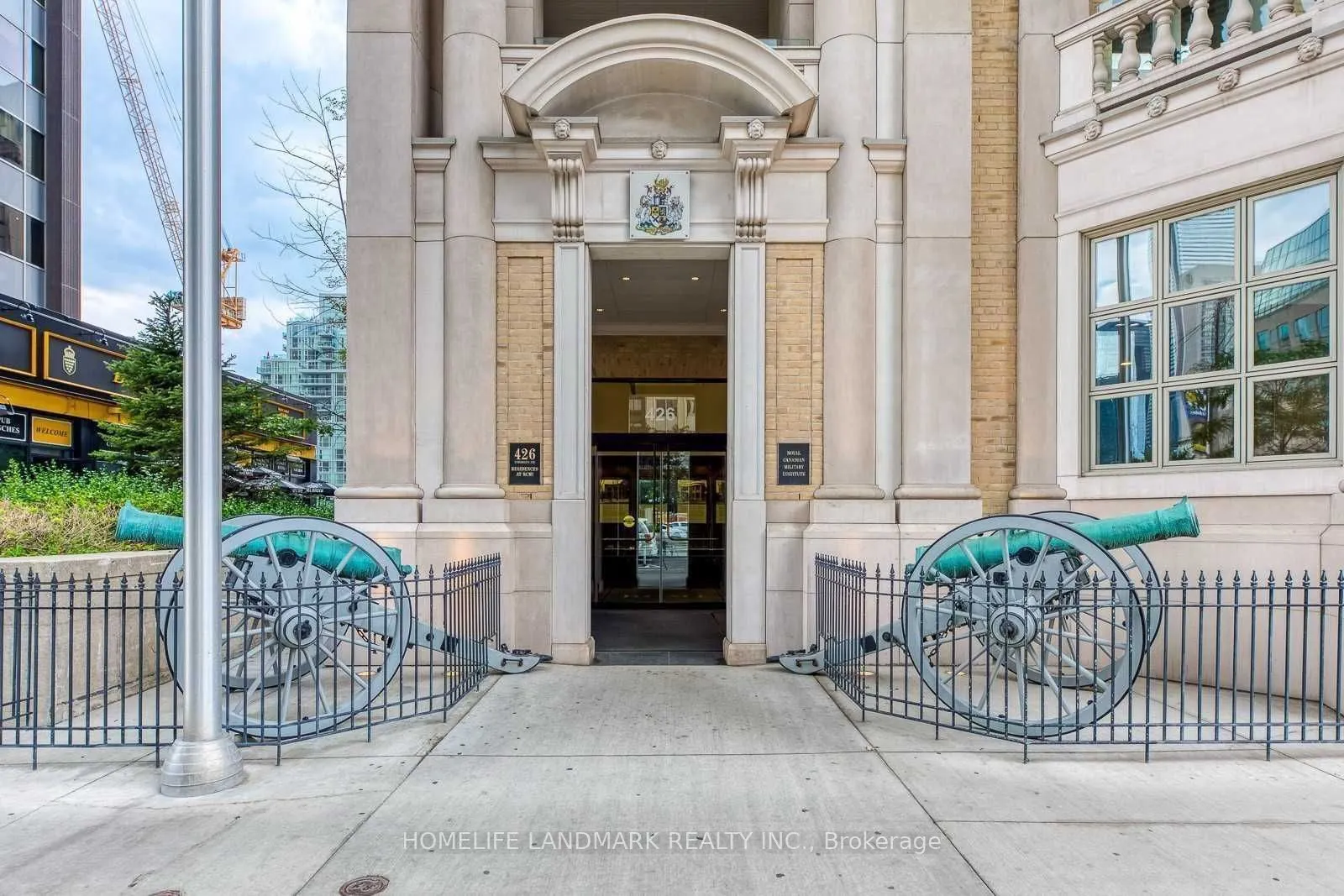 426 University Avenue #1602