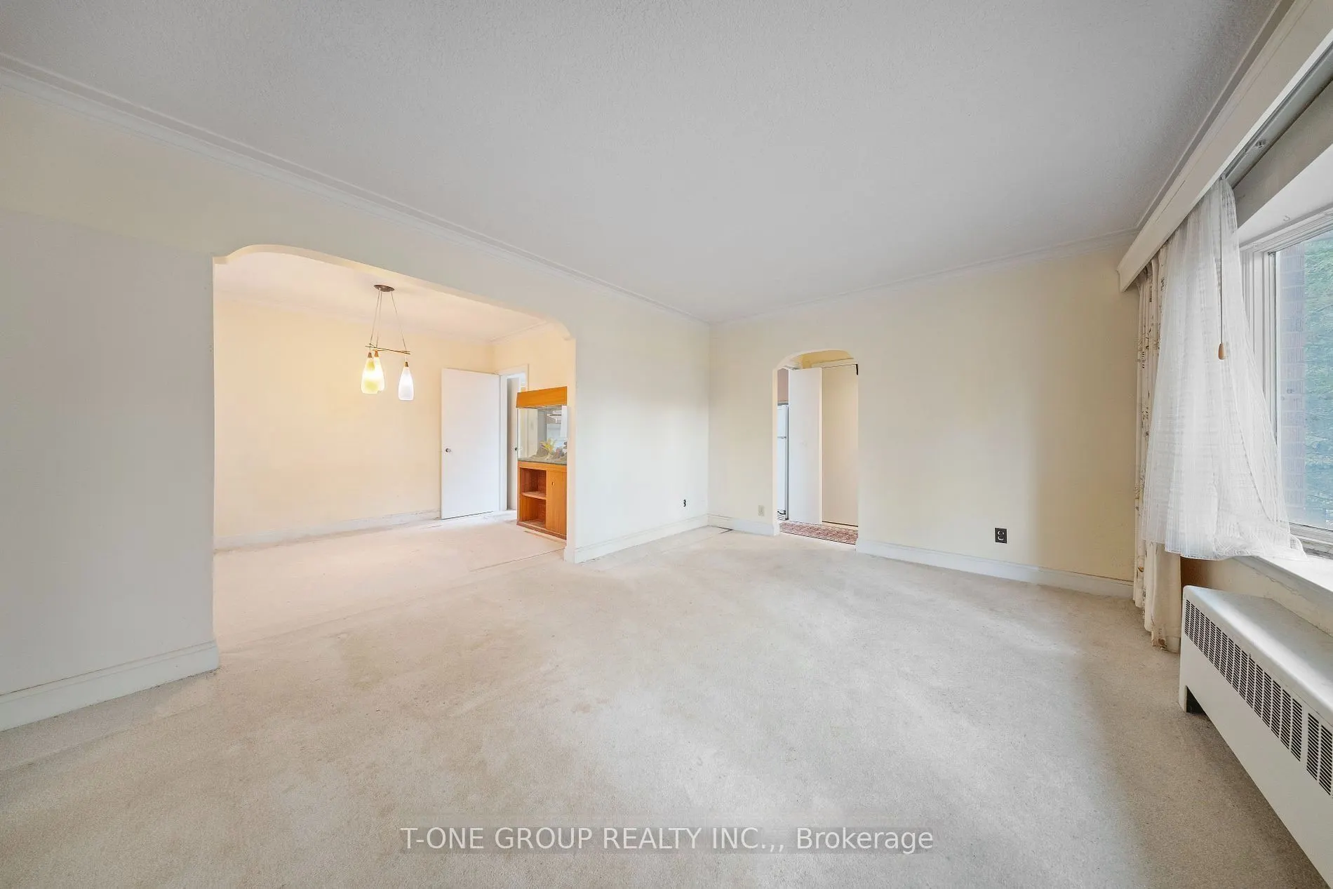302 Spring Garden Avenue