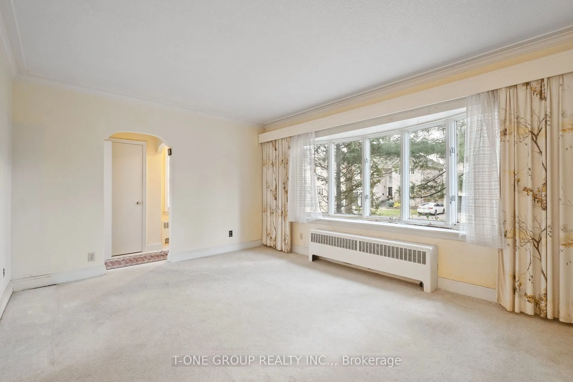 302 Spring Garden Avenue