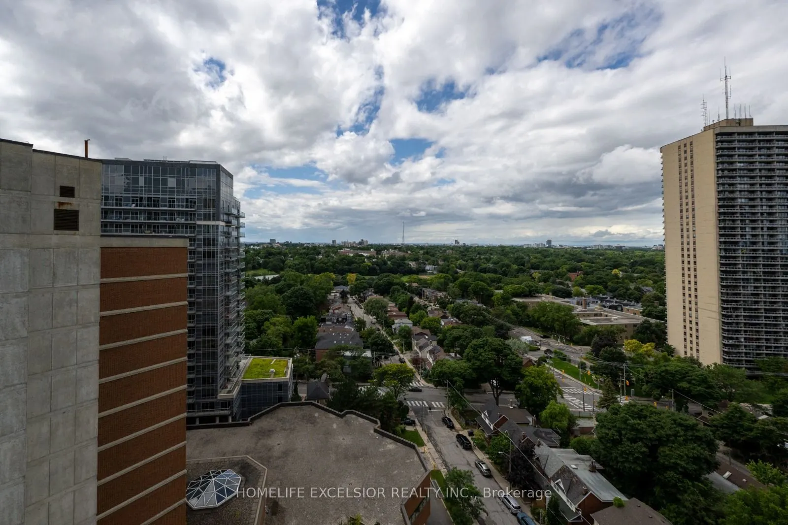 33 Helendale Avenue #1410