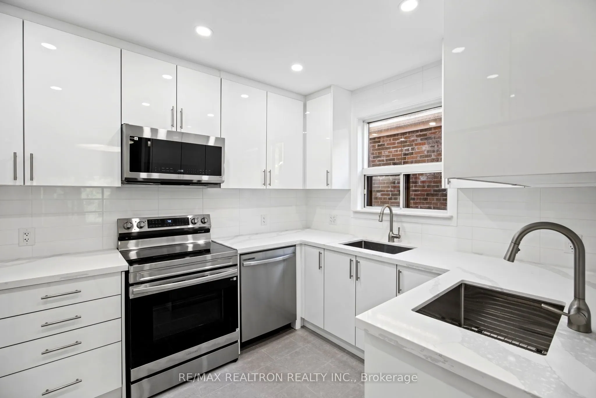 26 Shelborne Avenue