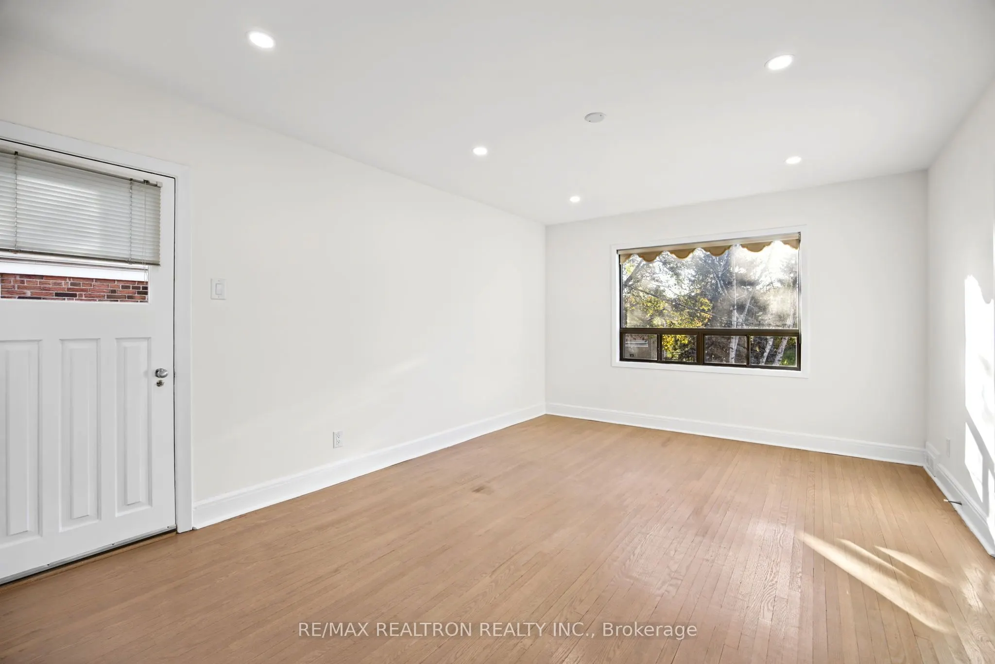 26 Shelborne Avenue