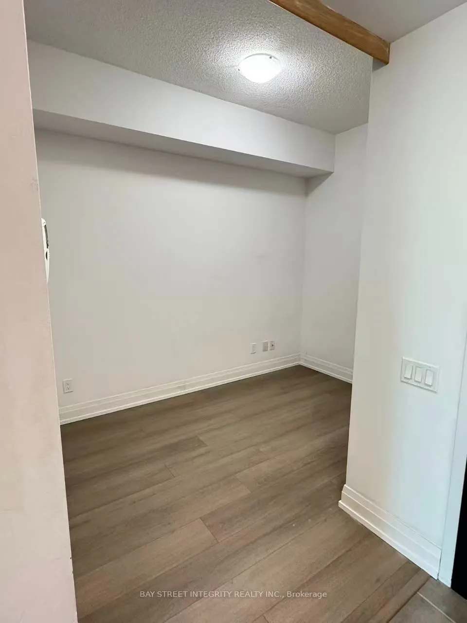 5168 Yonge Street #307