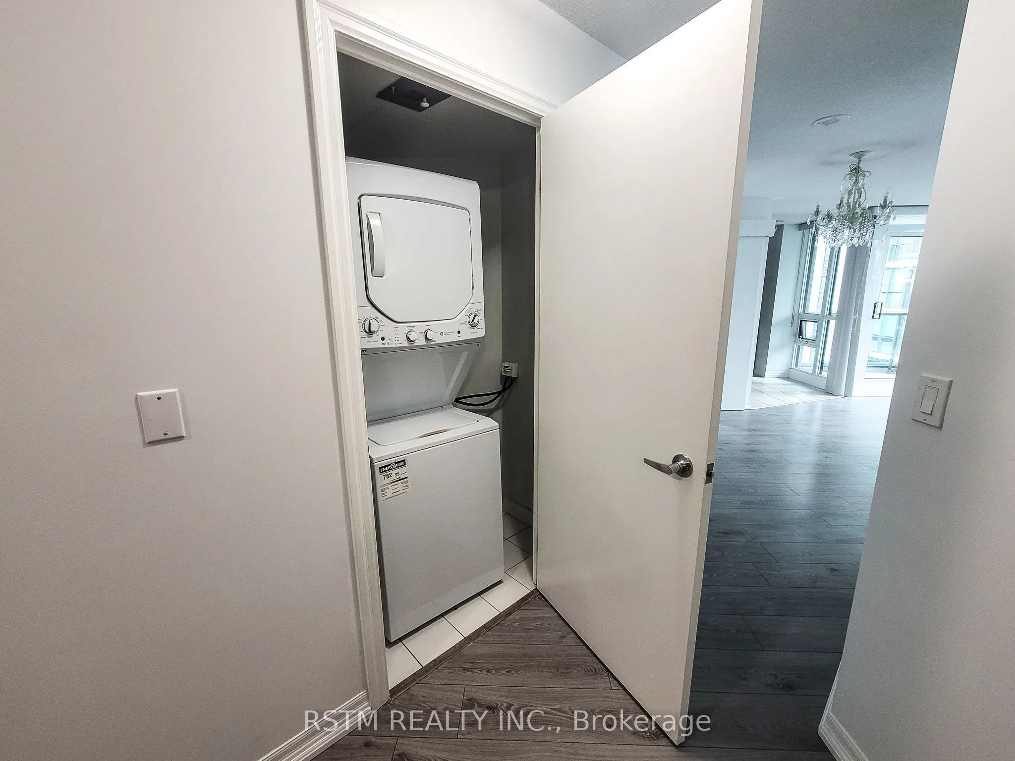 12 Yonge Street #710