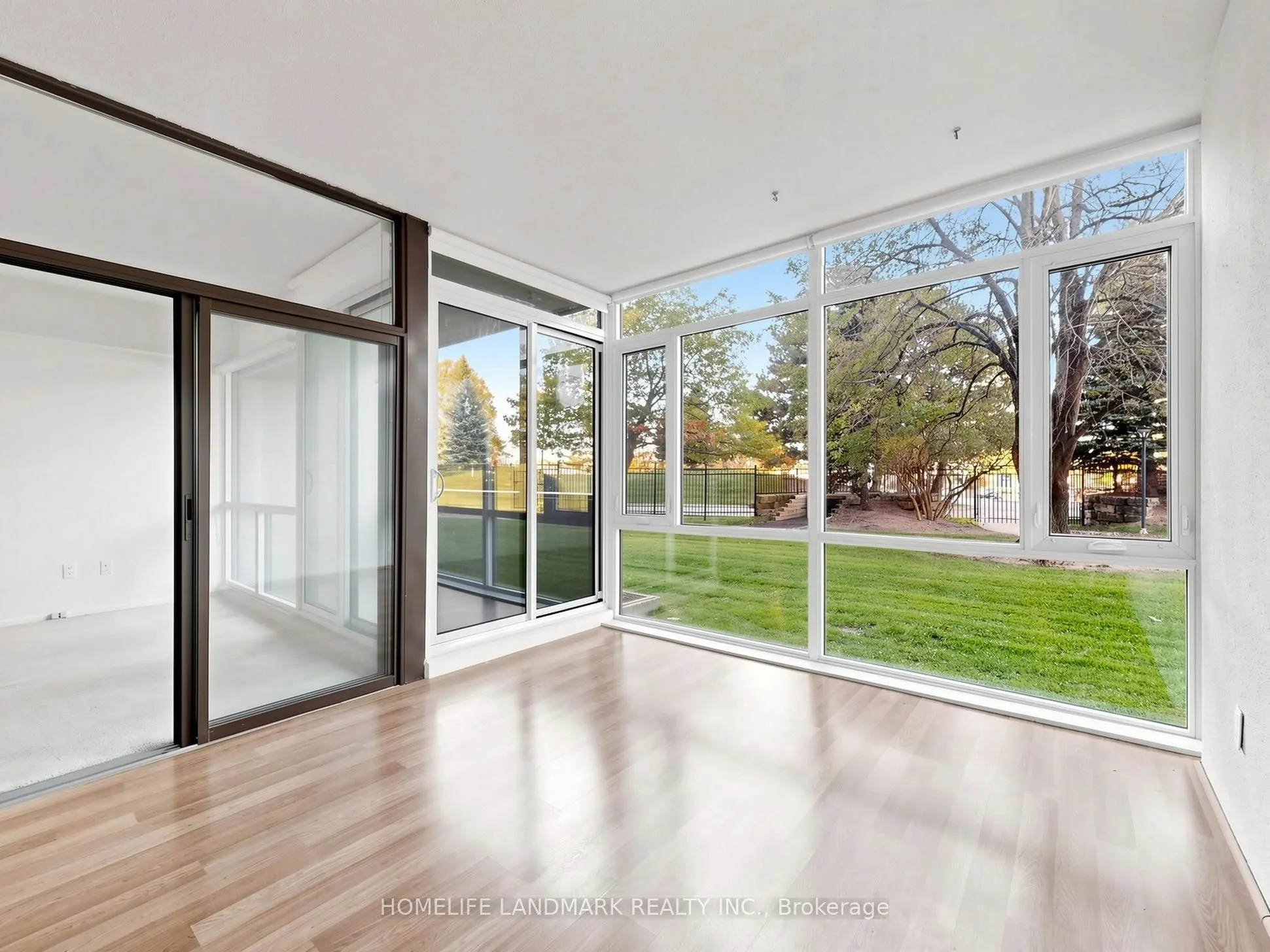 1555 Finch Avenue E #102