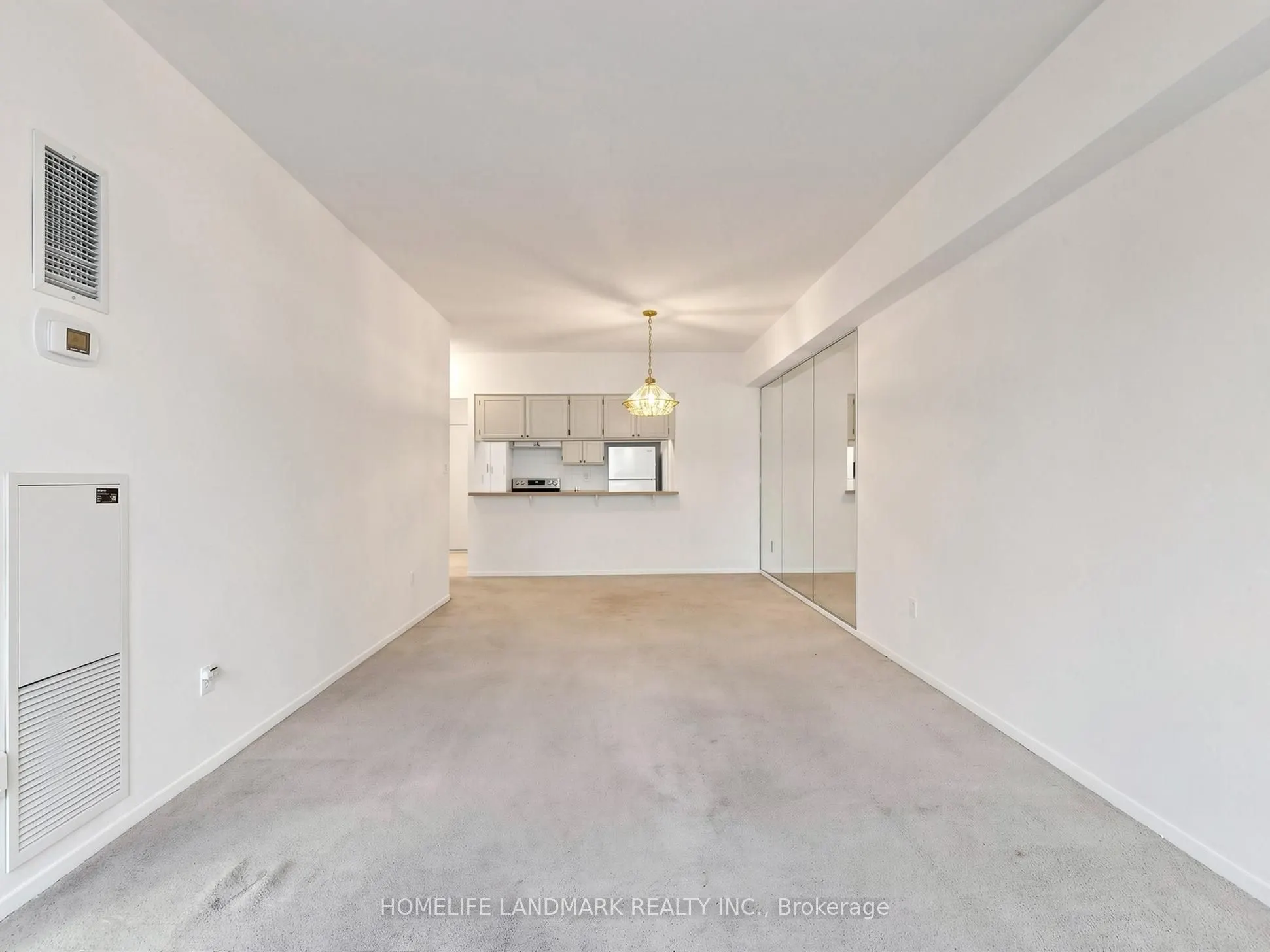 1555 Finch Avenue E #102