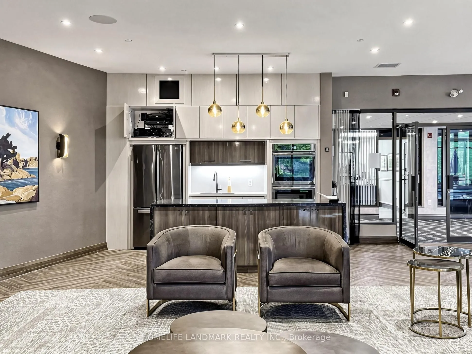 1555 Finch Avenue E #102