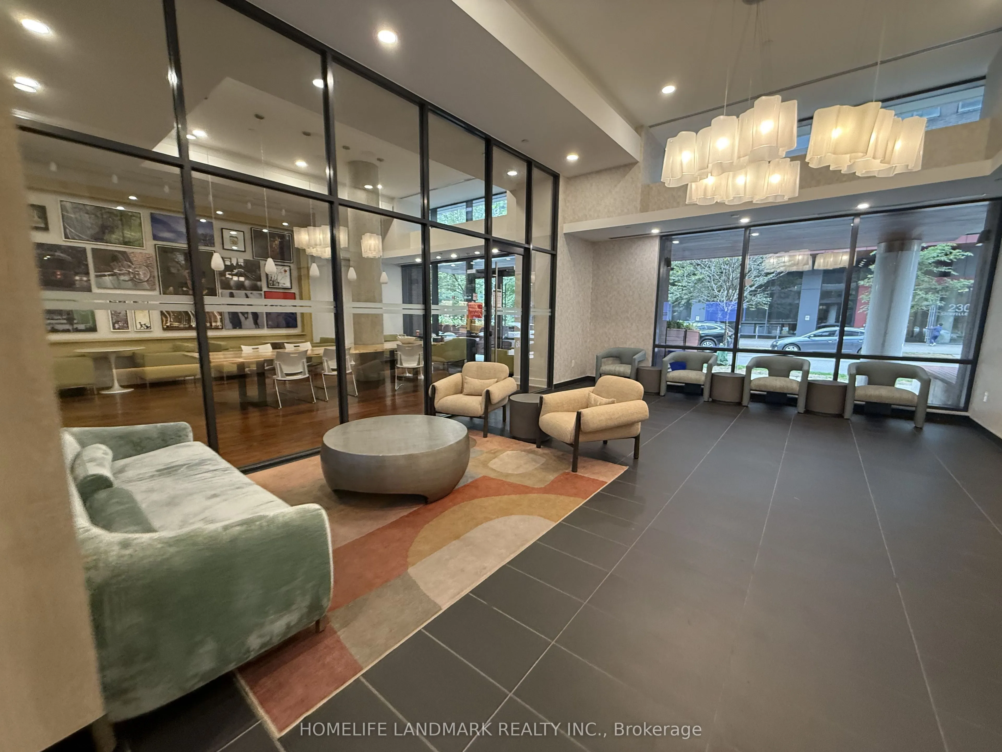 225 Sackville Street #1901
