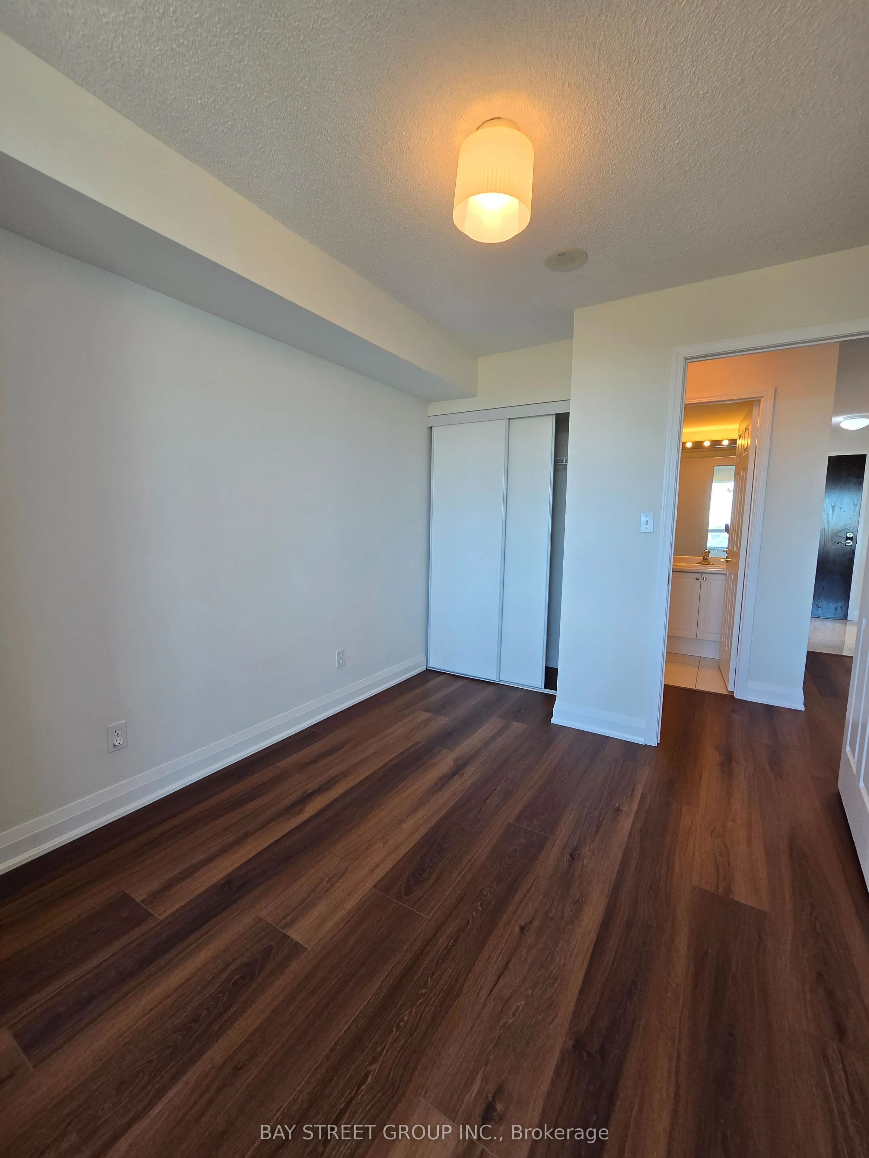 18 Spring Garden Avenue #2307