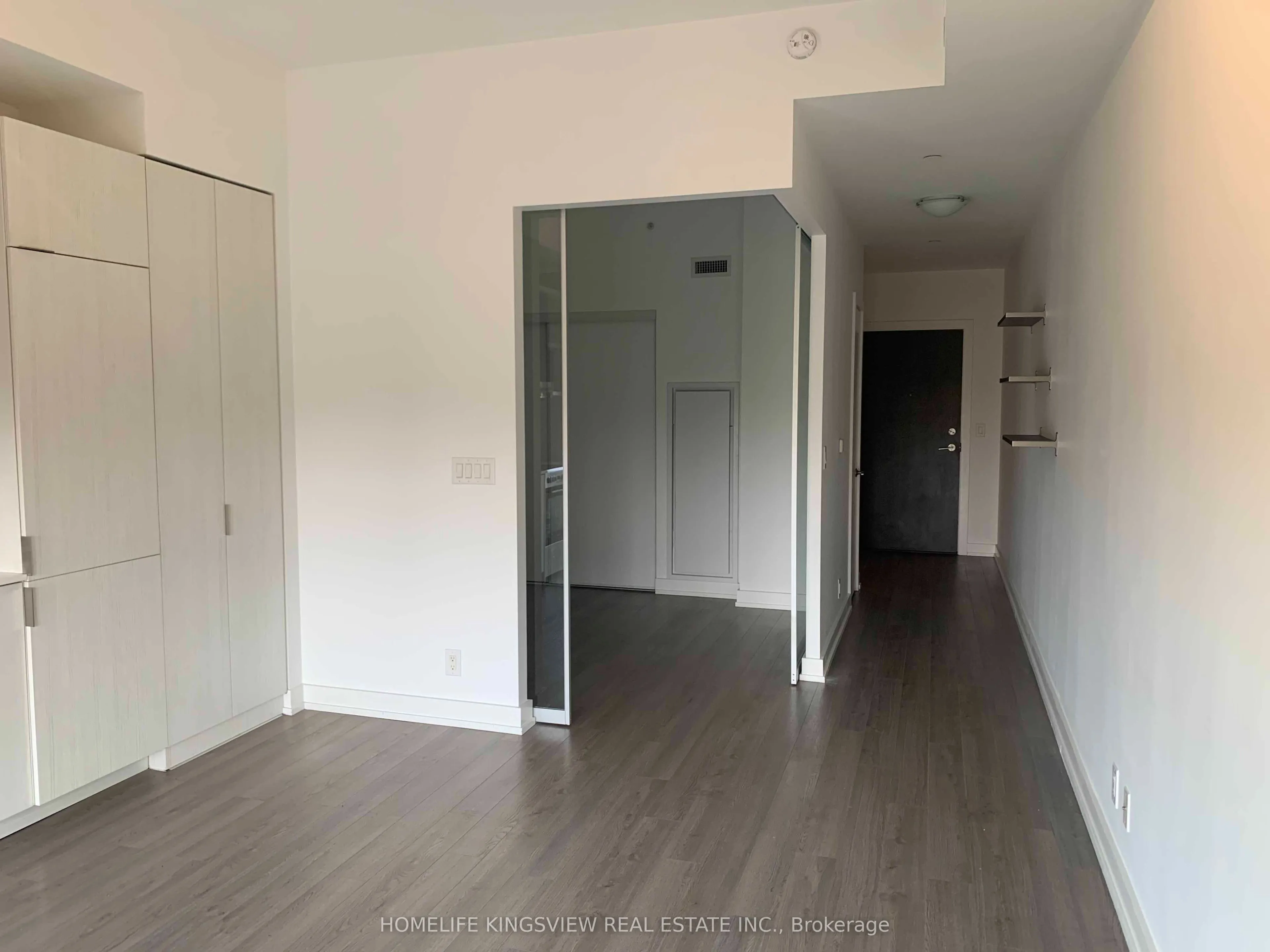 6 Parkwood Avenue #613
