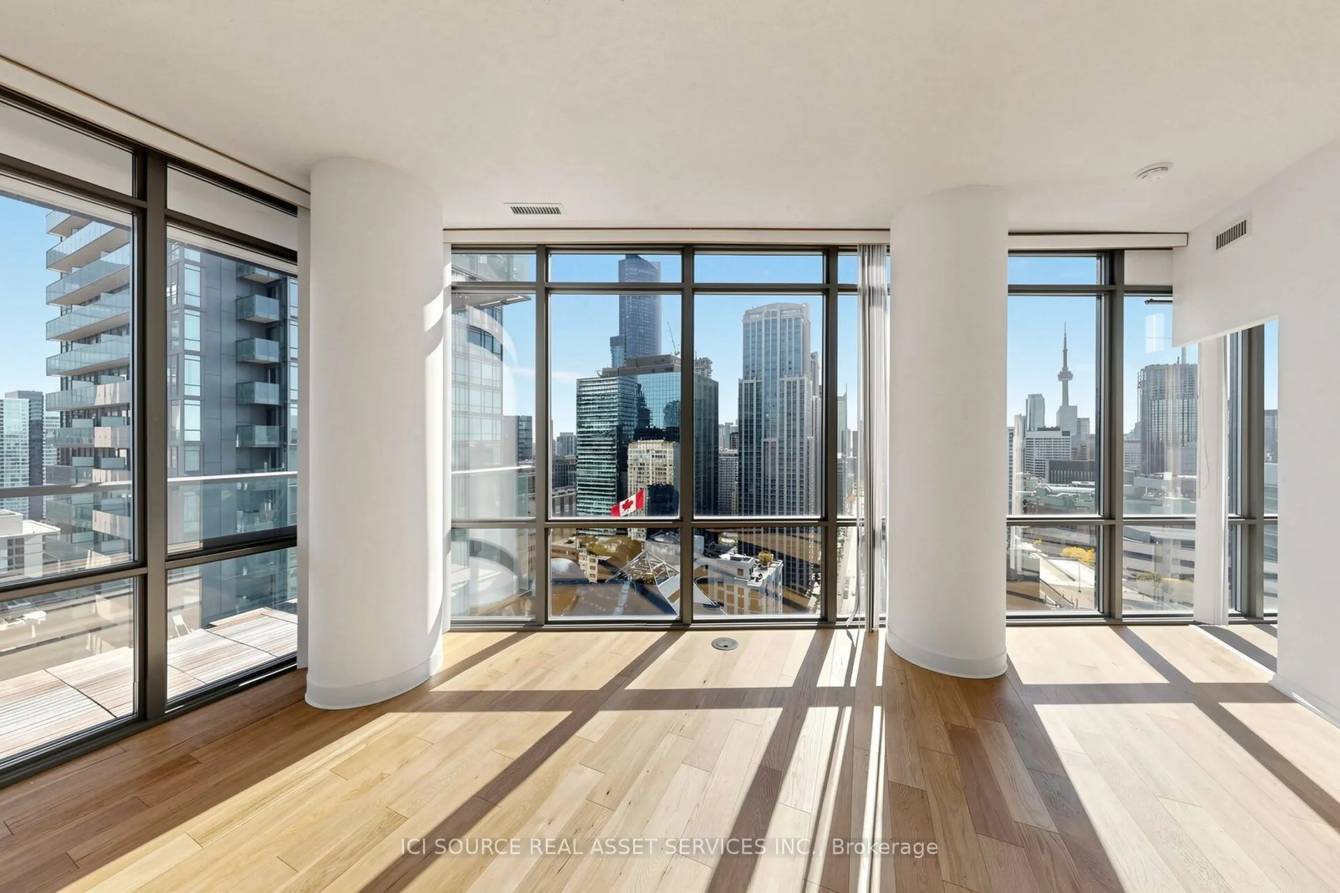832 Bay Street #2608