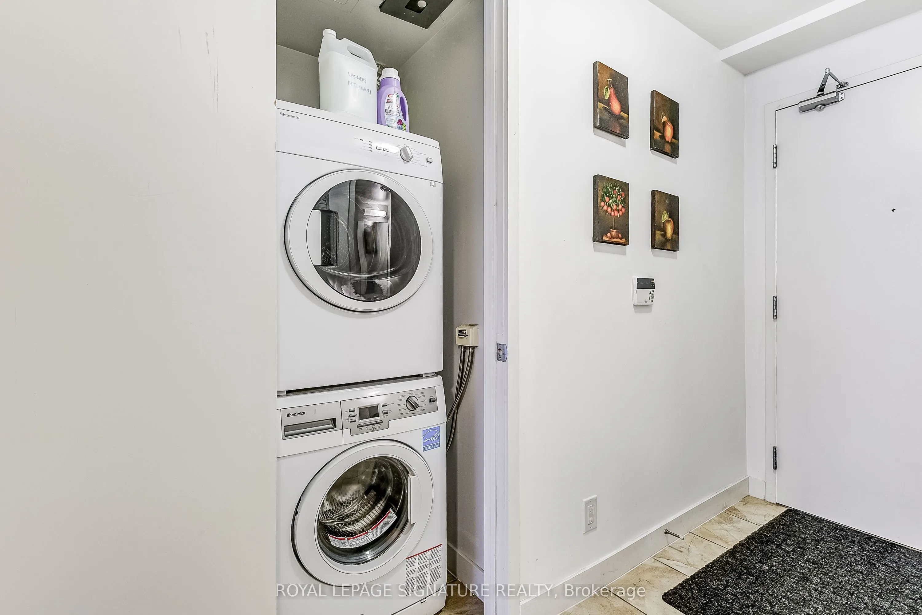 14 York Street #2804
