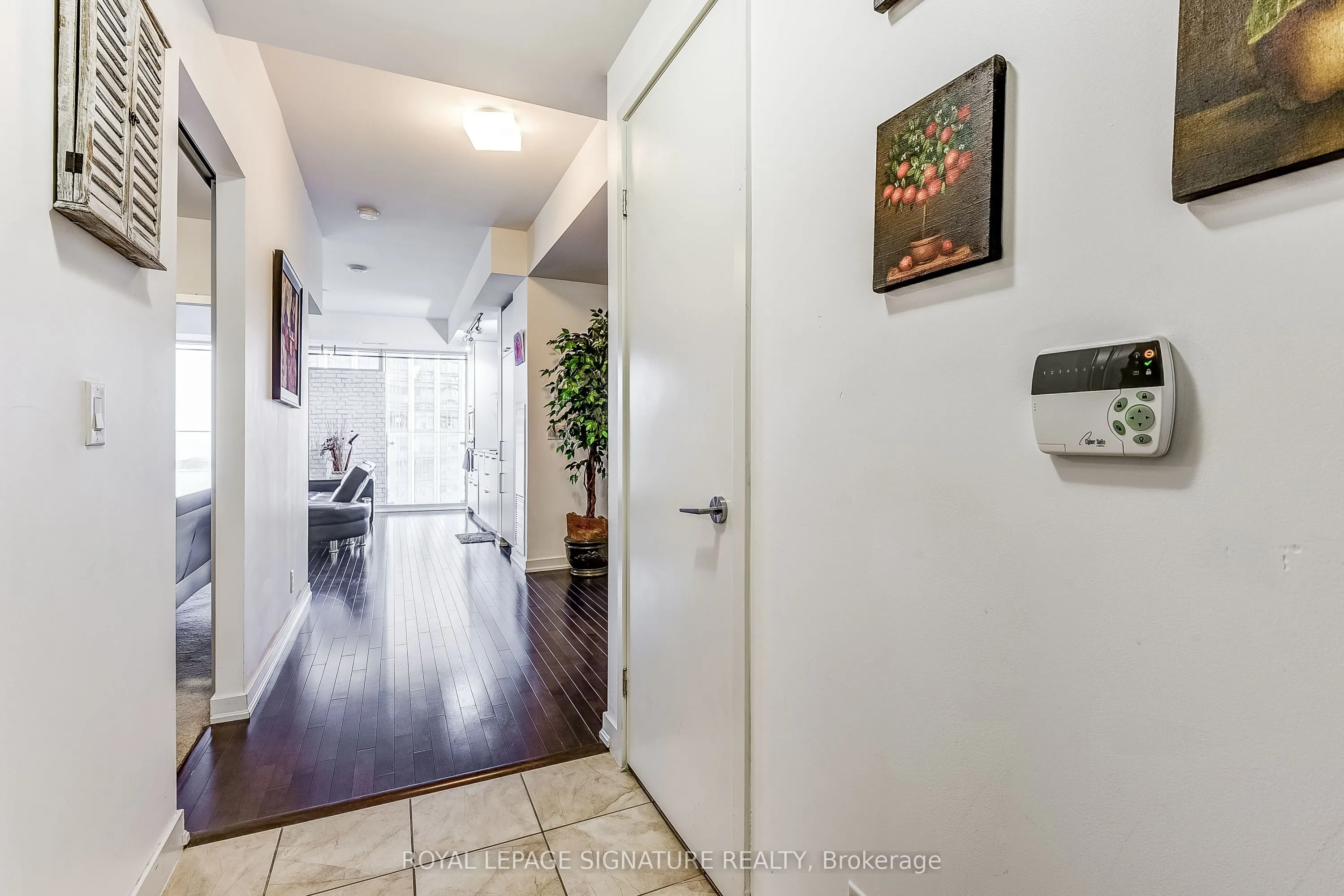 14 York Street #2804