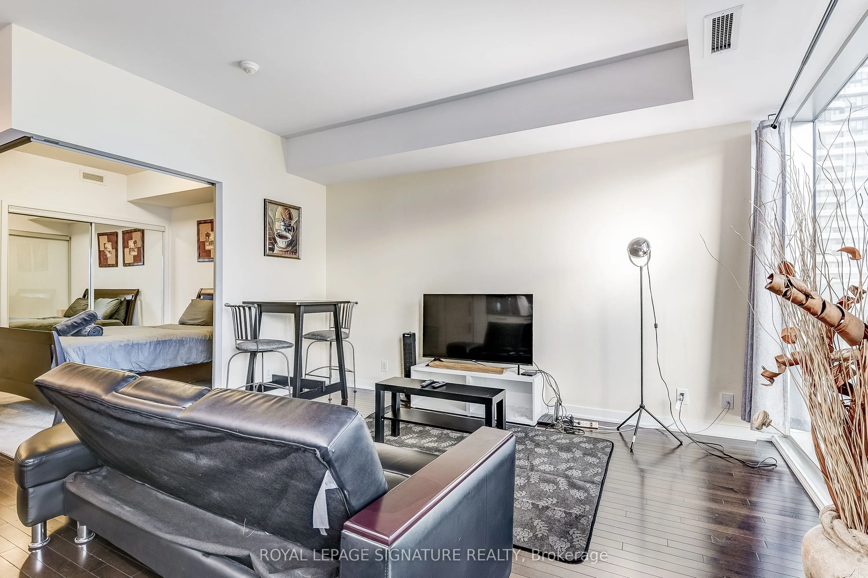 14 York Street #2804