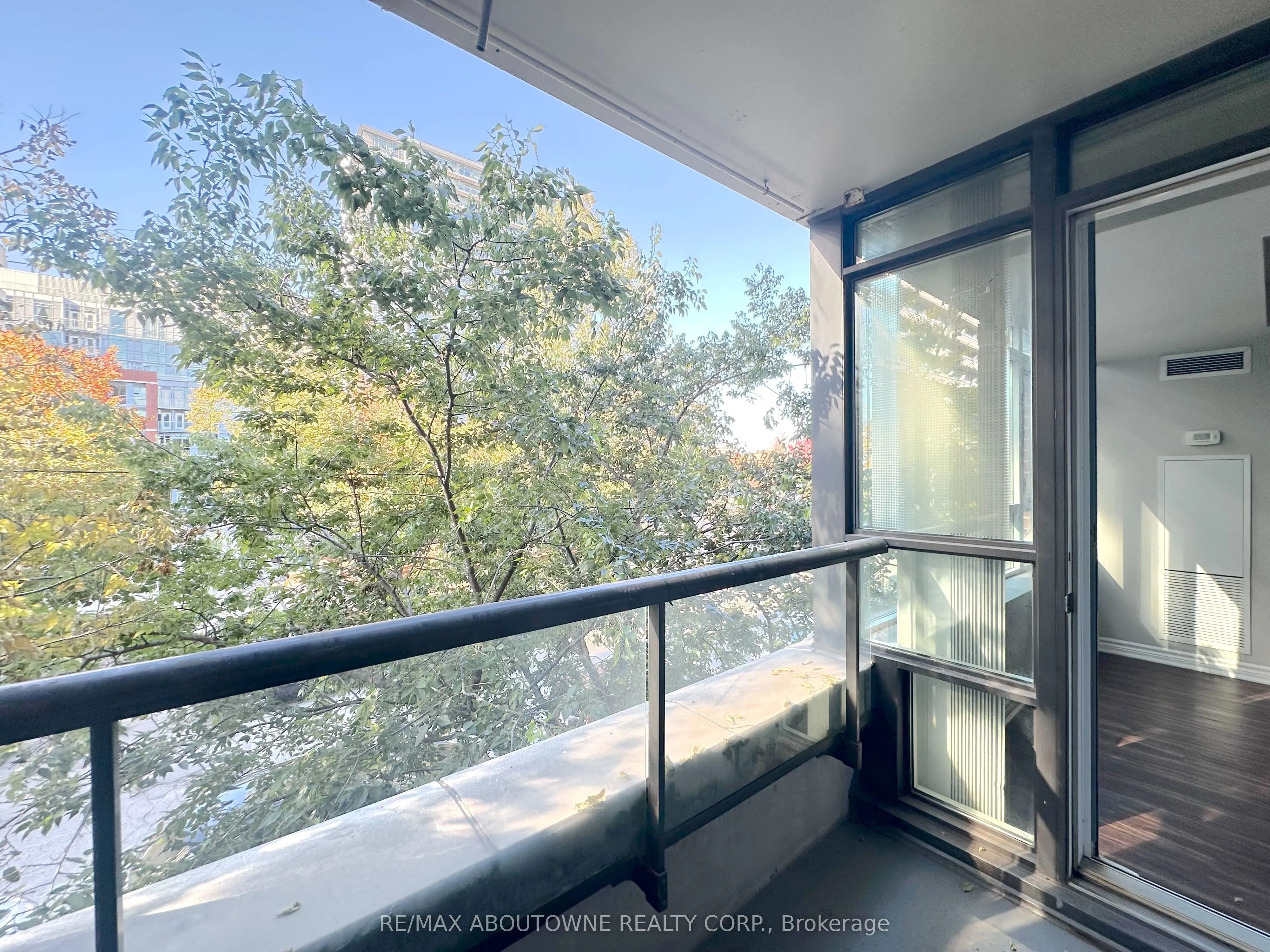 45 Lisgar Street #222