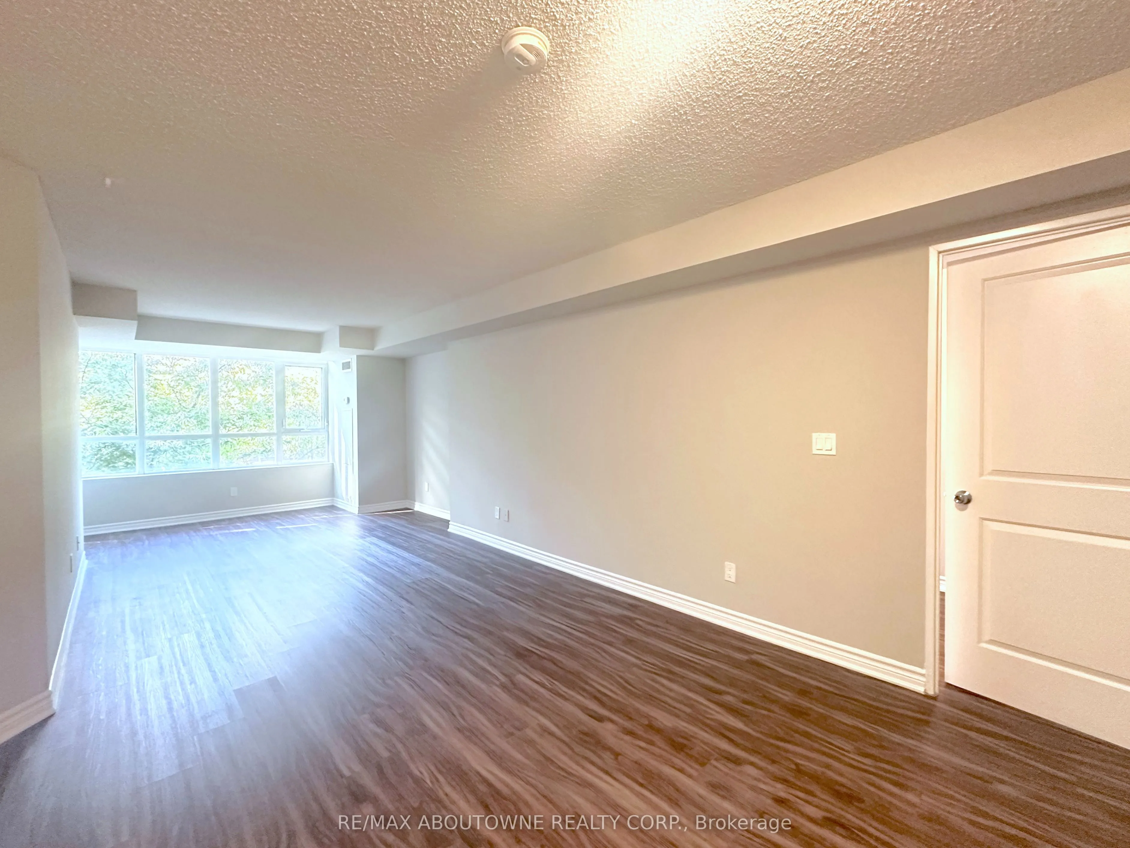 45 Lisgar Street #222