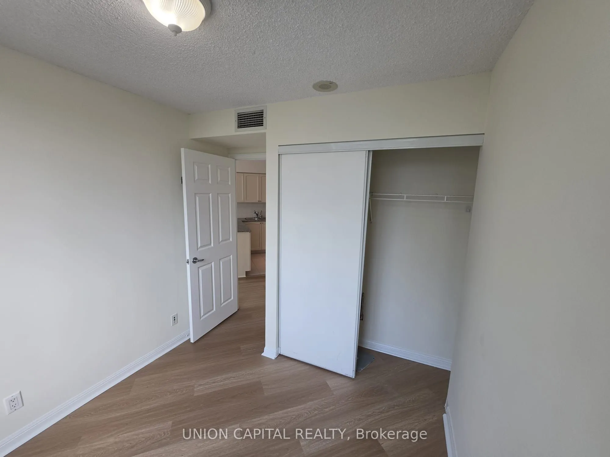 228 Queens Quay W #302