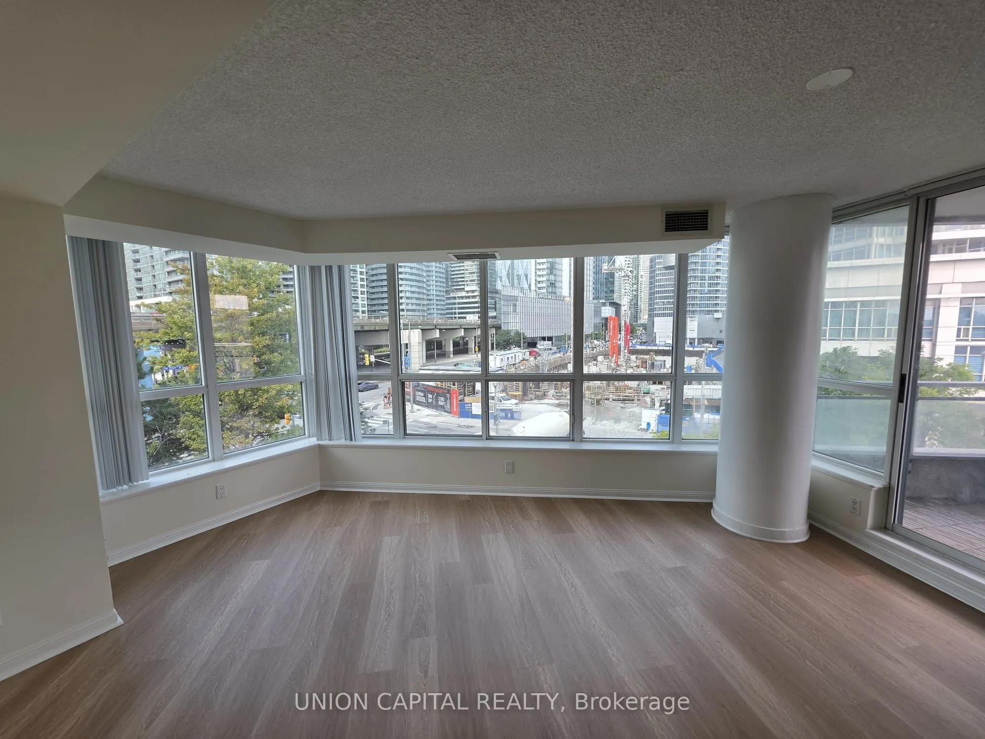 228 Queens Quay W #302