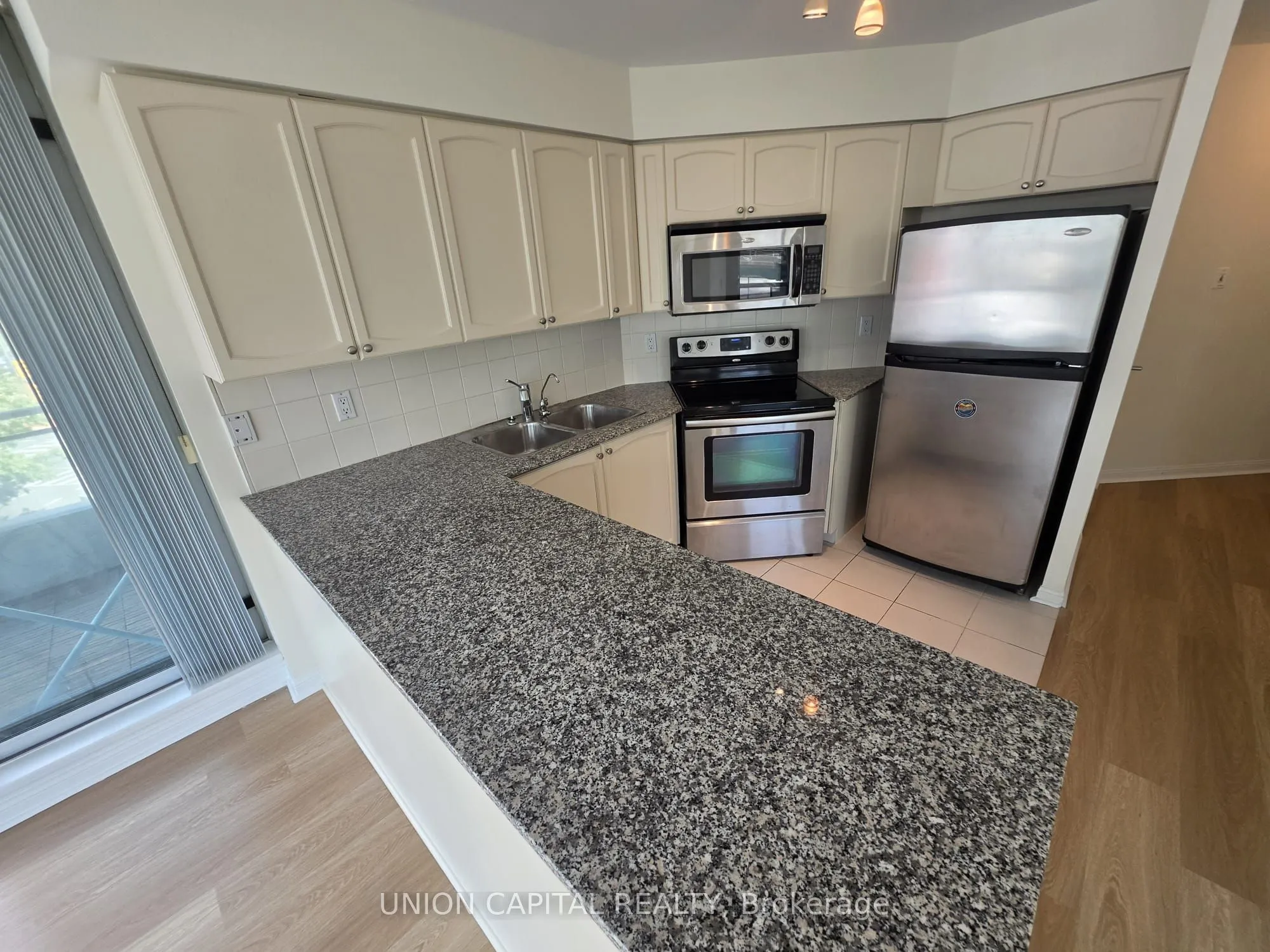 228 Queens Quay W #302