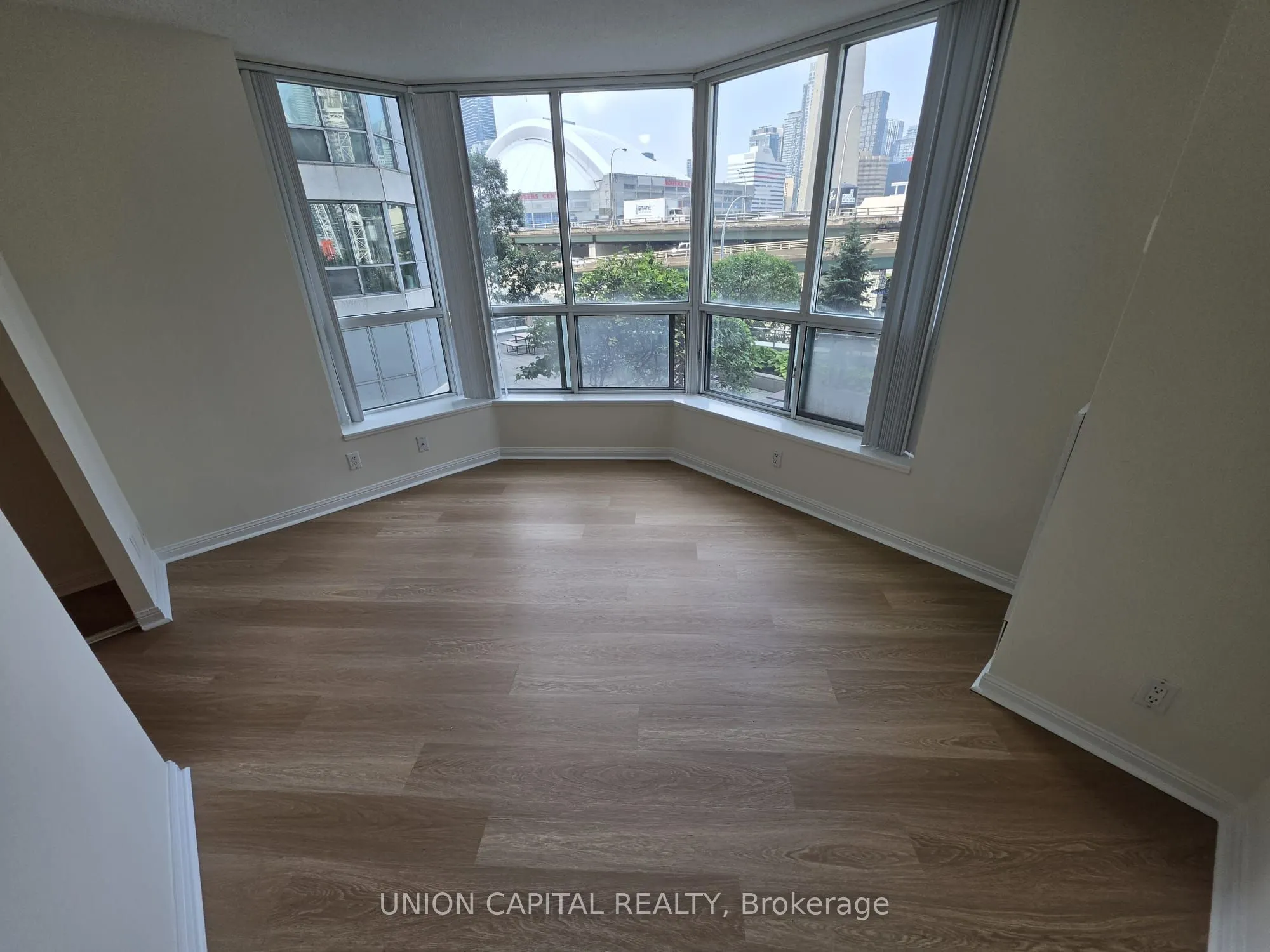 228 Queens Quay W #302