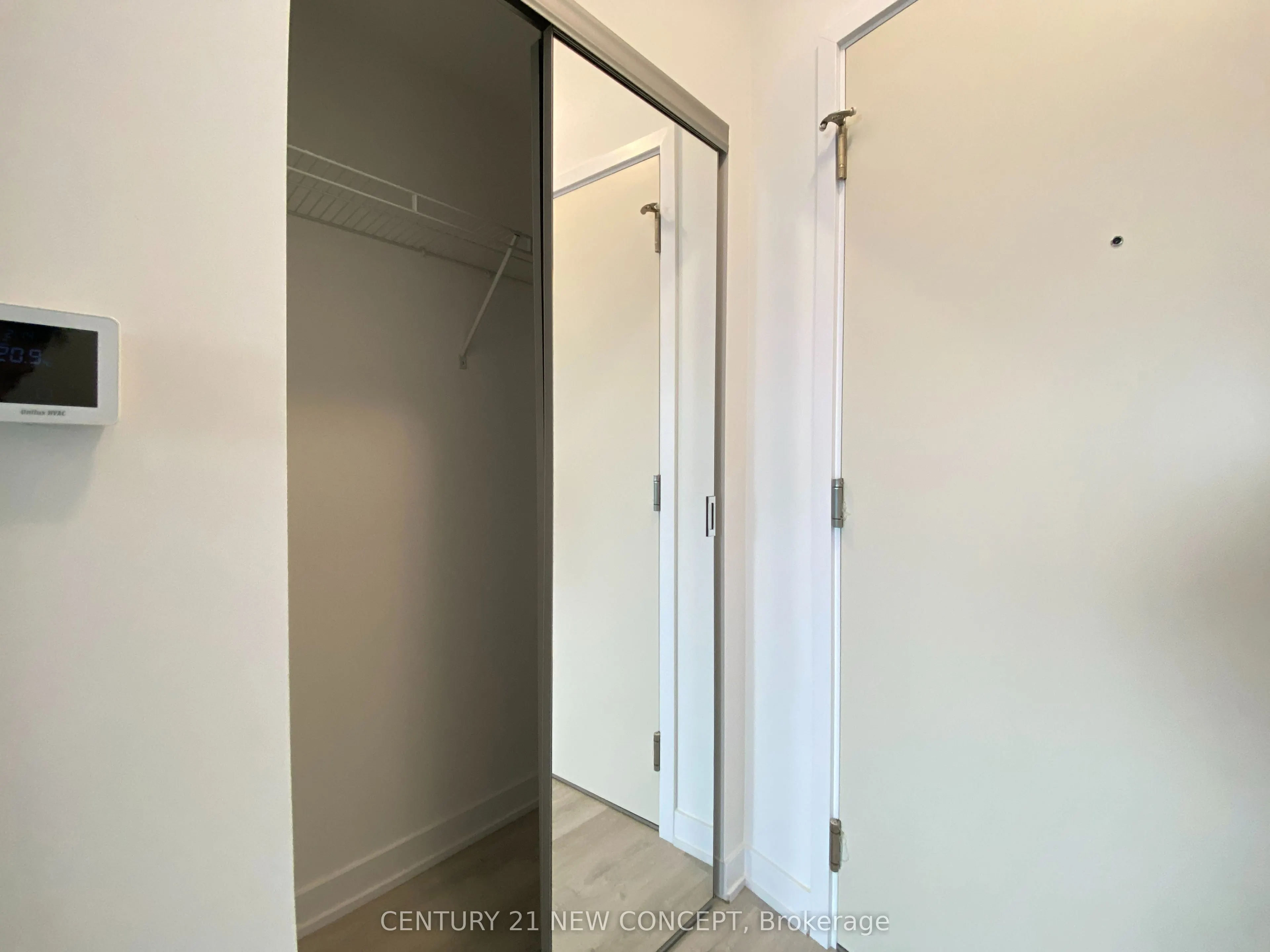 15 Richardson Street #1907
