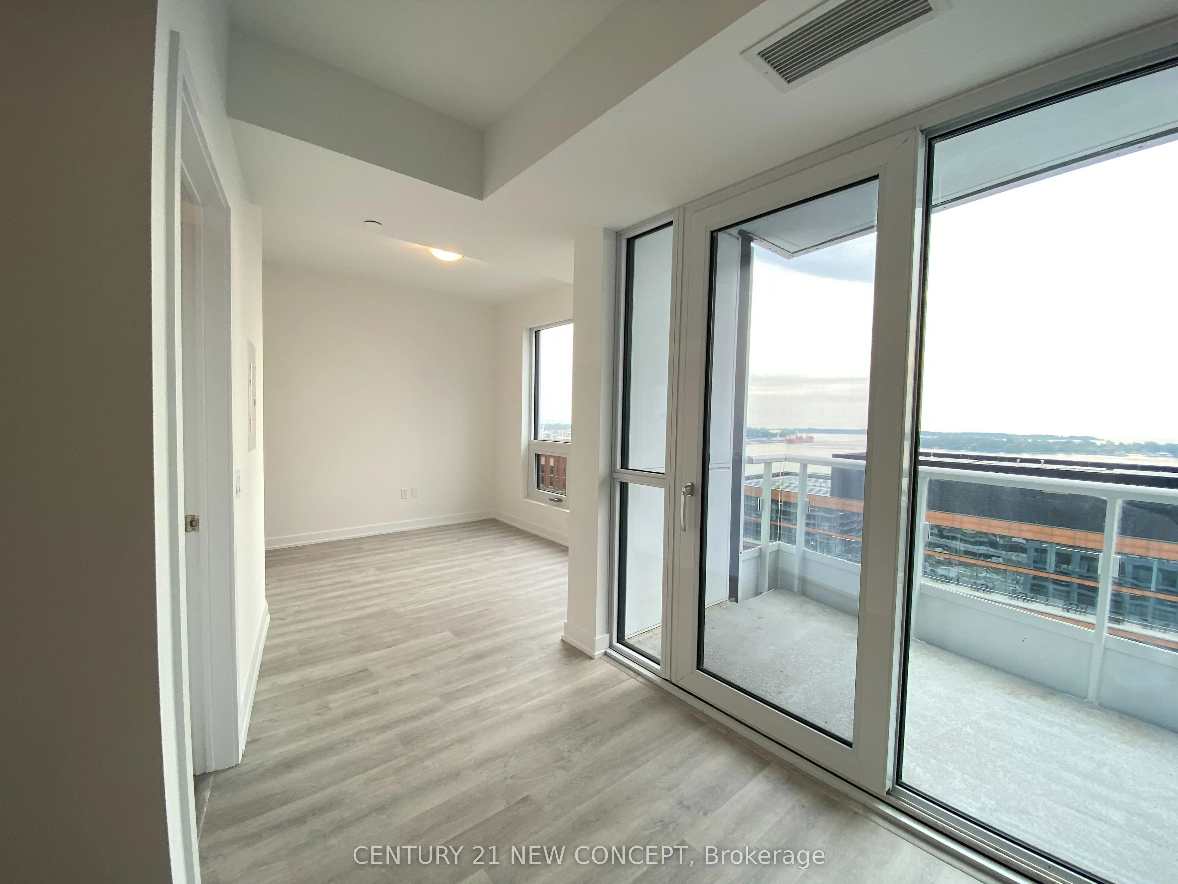 15 Richardson Street #1907