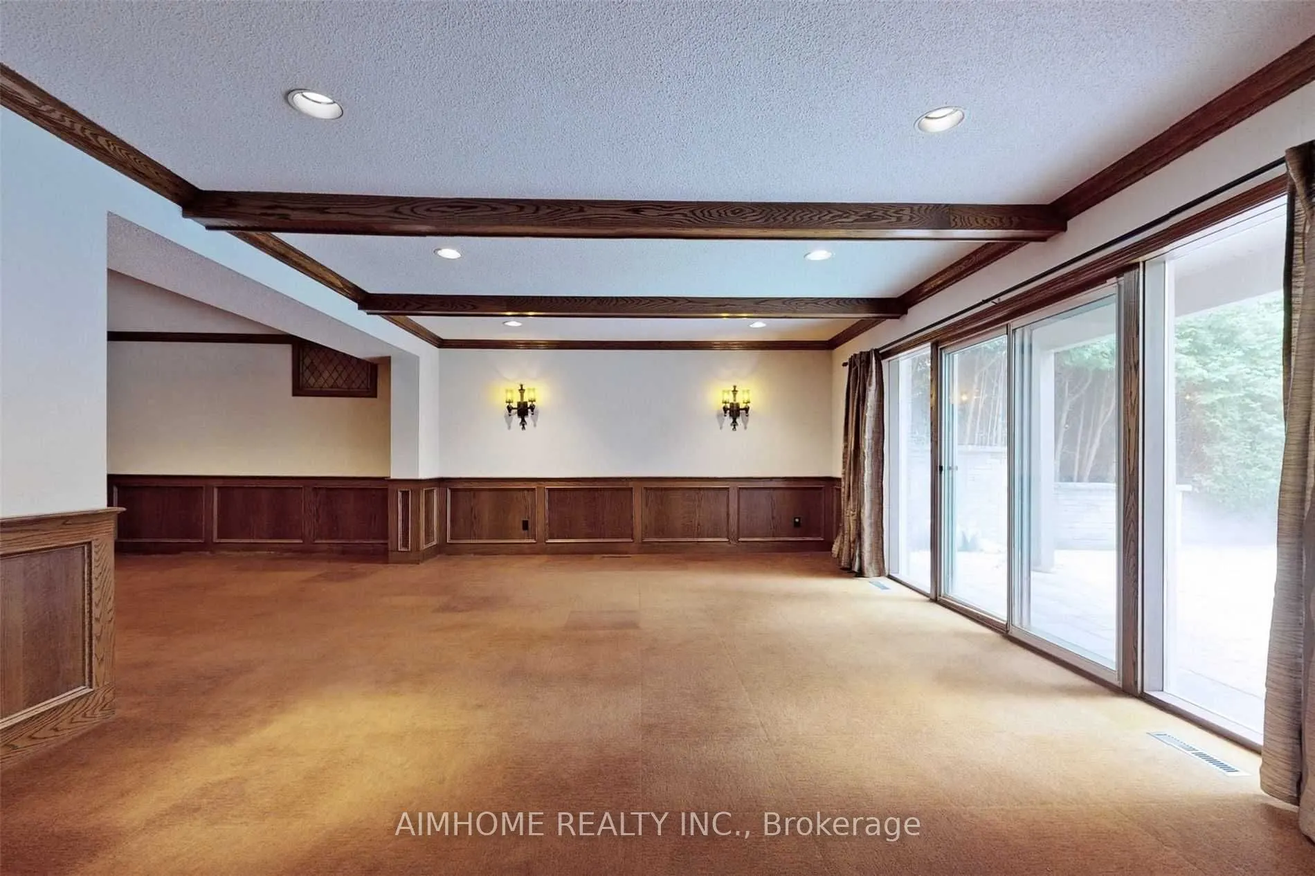 103 Alamosa Drive