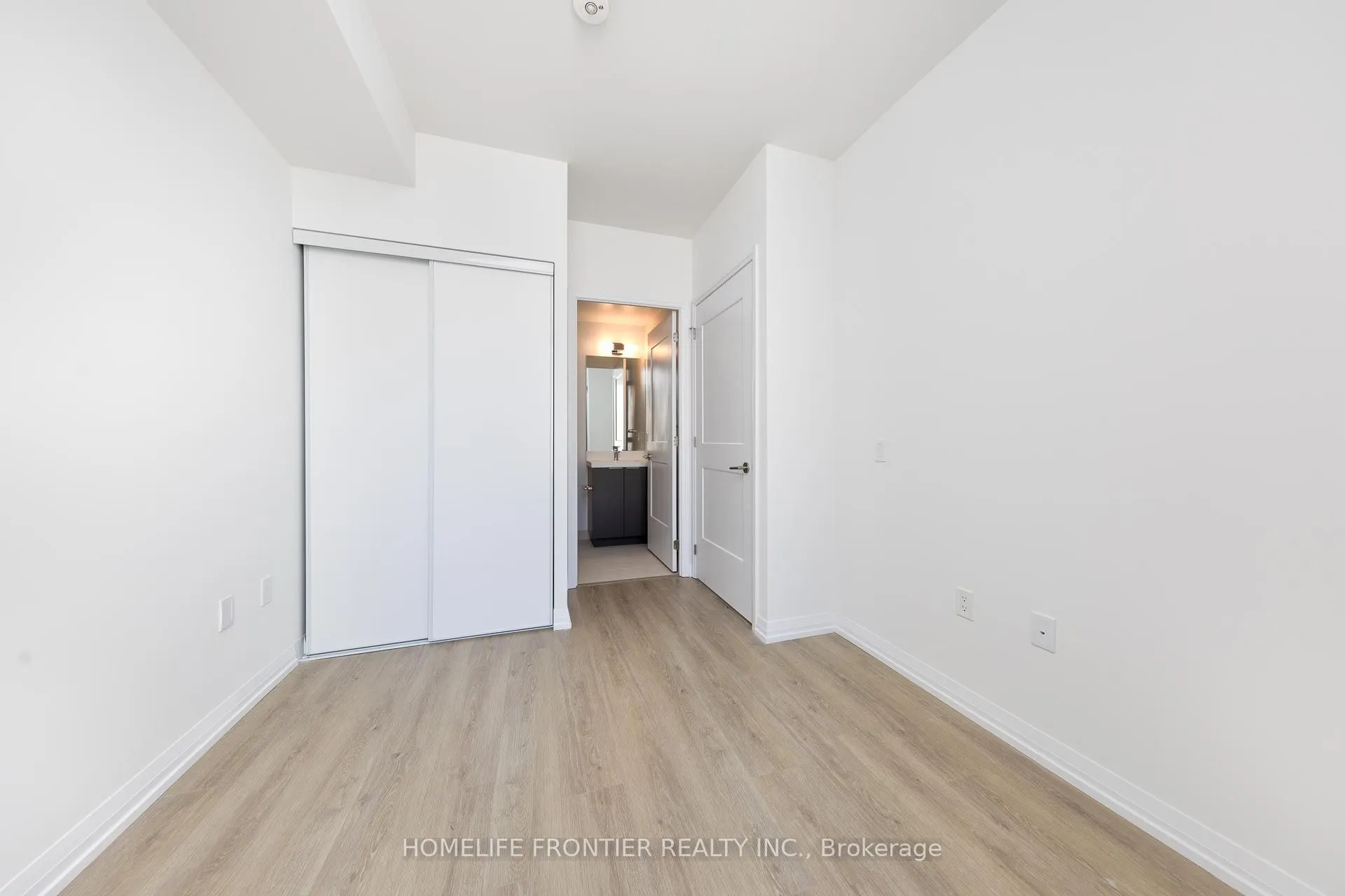 25 Holly Street #2203