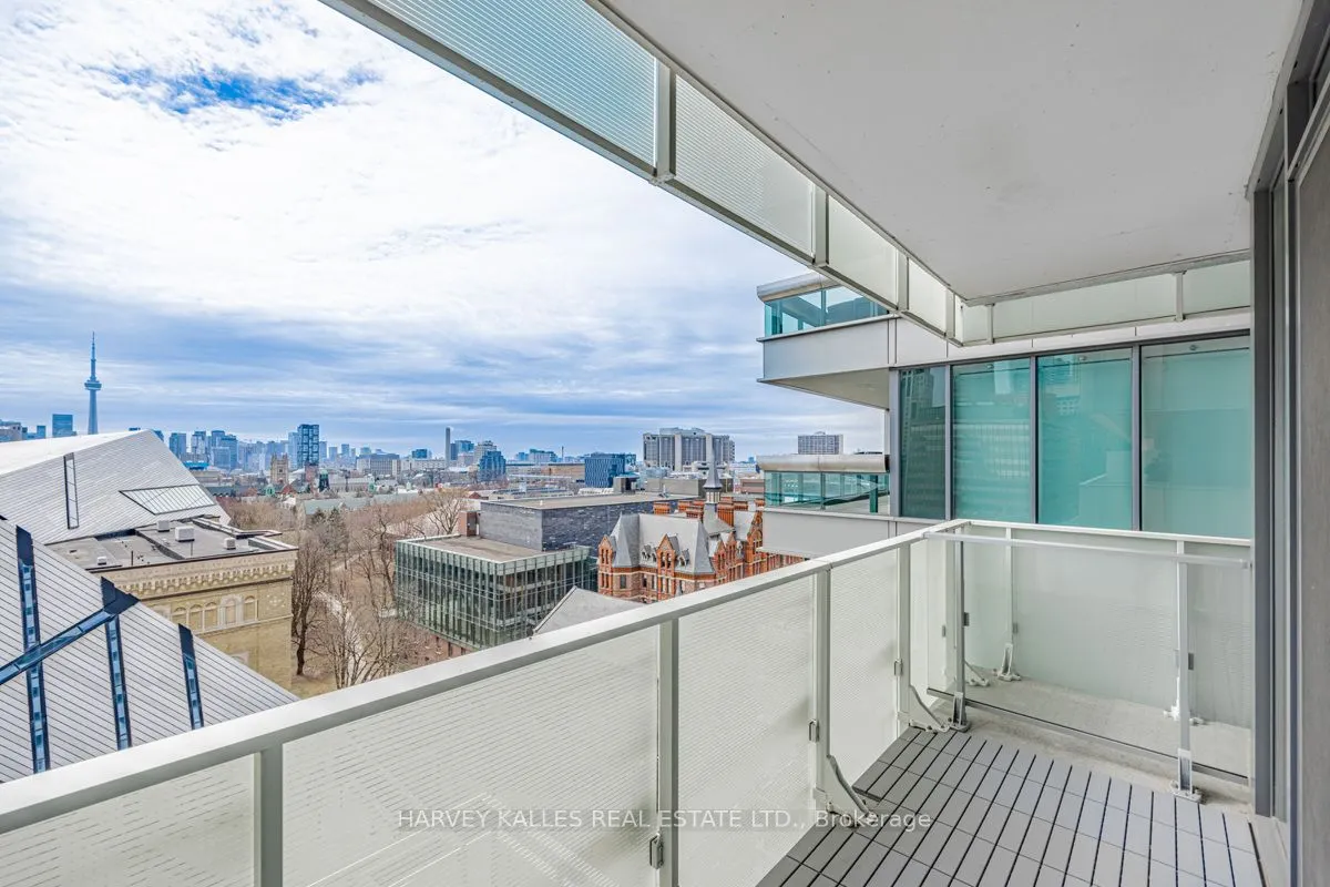 200 Bloor Street W #1001