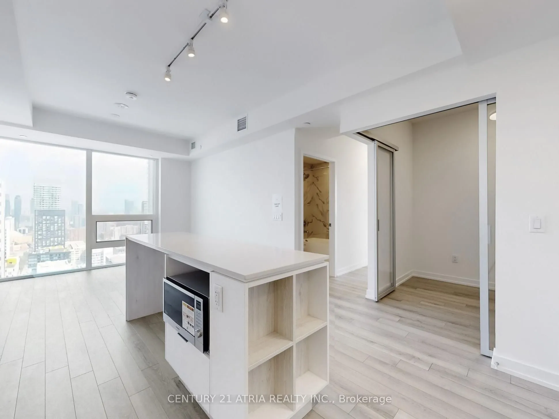 89 Church Street #4904