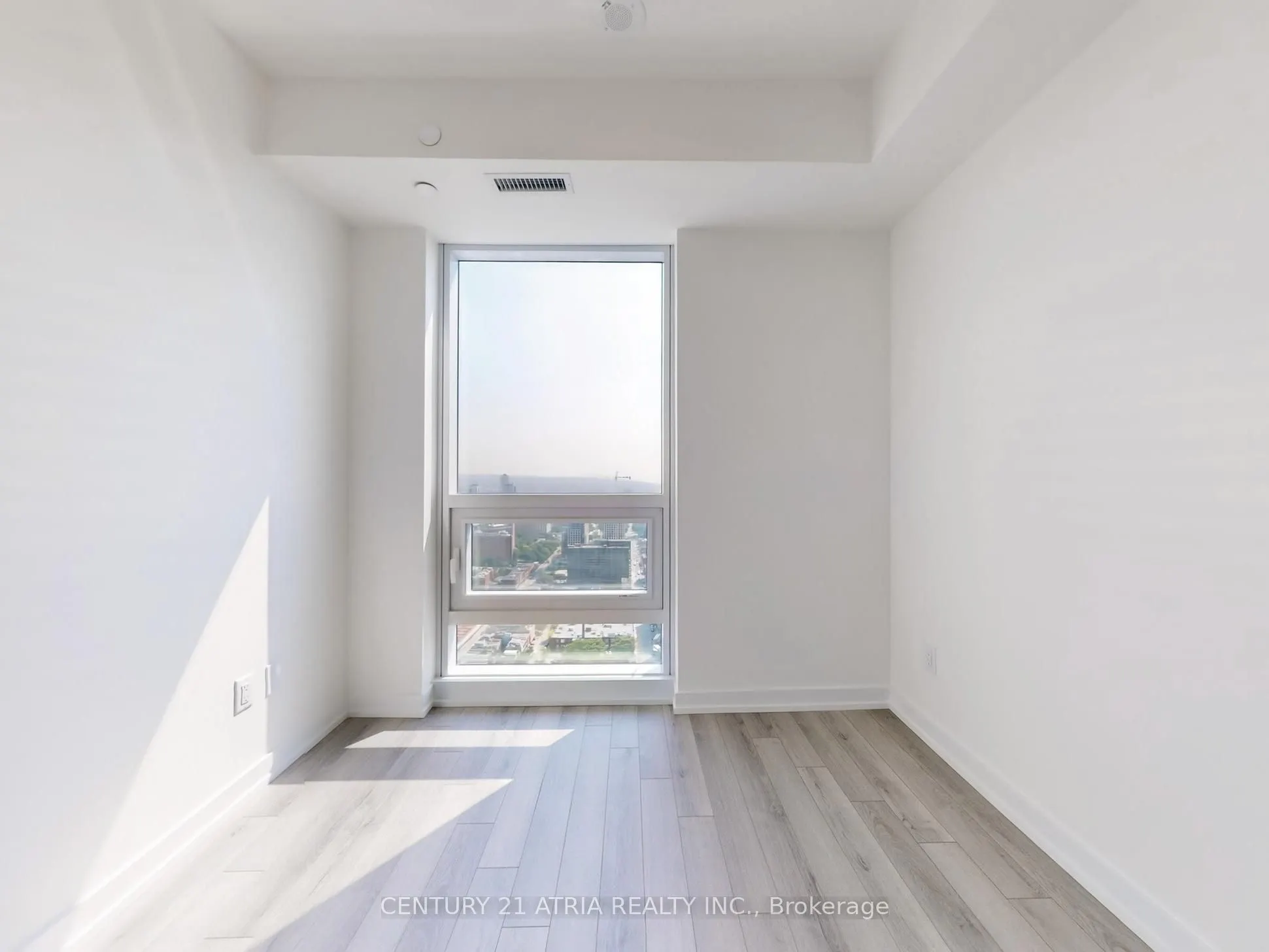 89 Church Street #4904