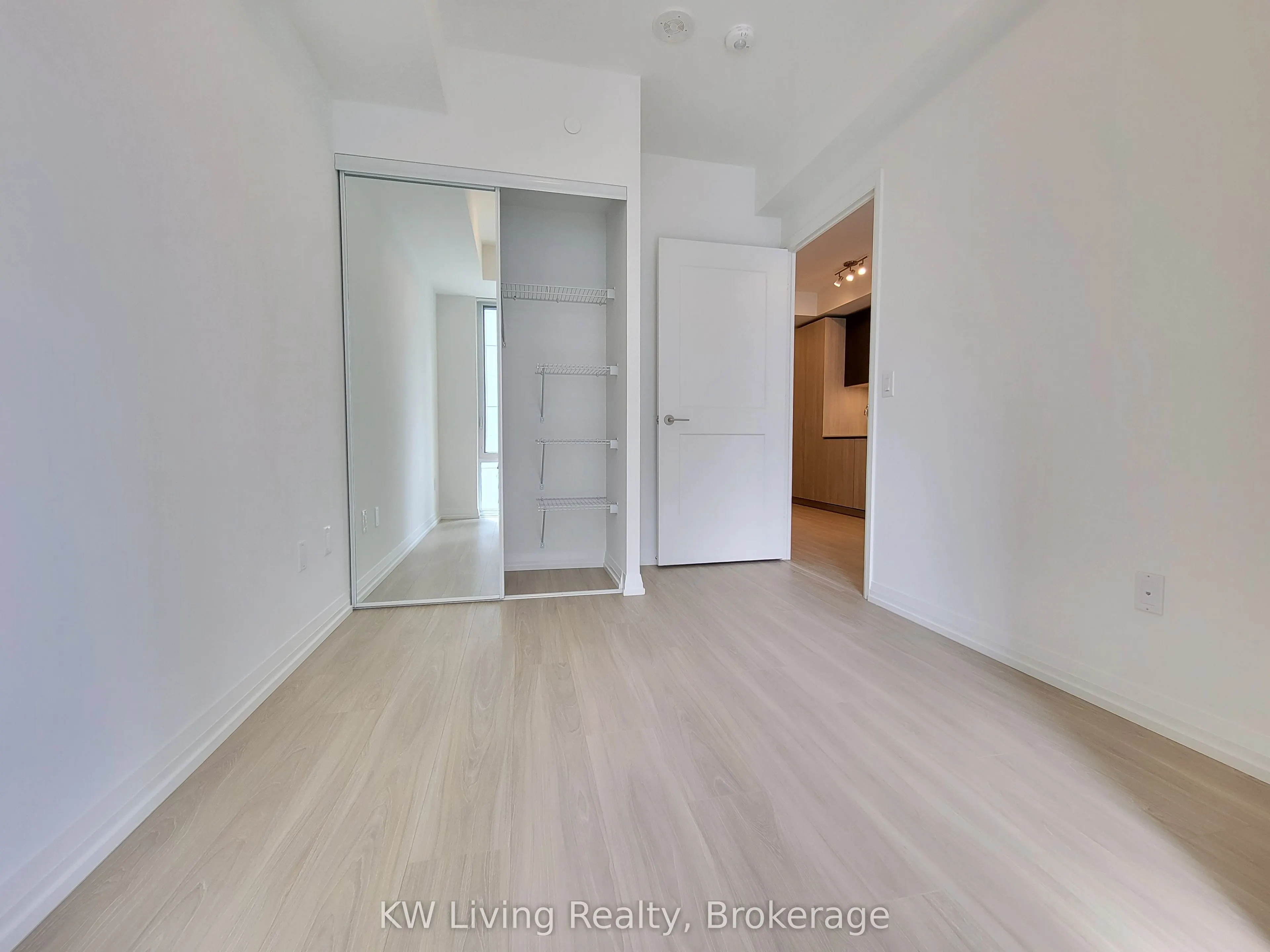28 Widmer Street #2822