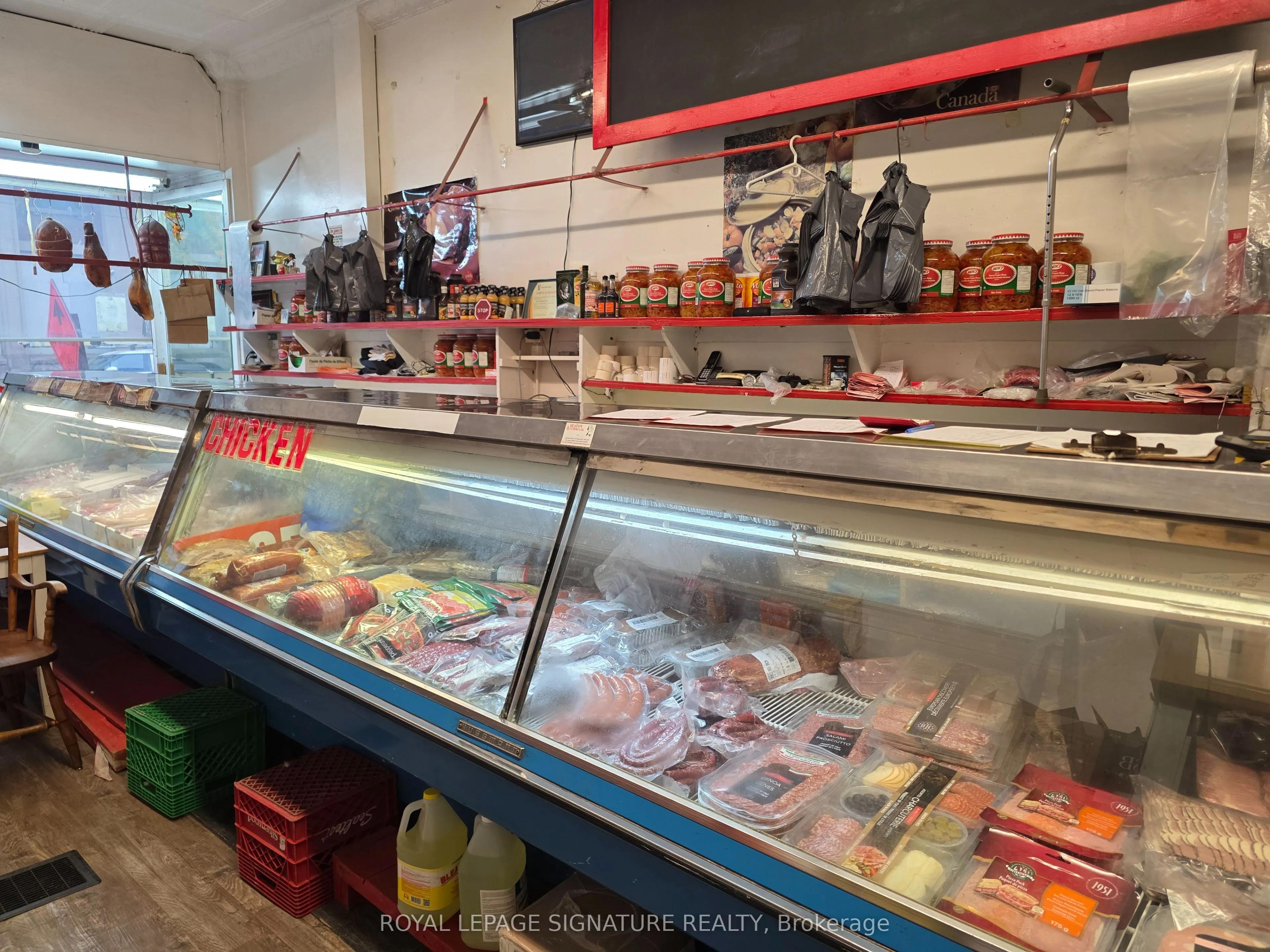 236 Queen Street E