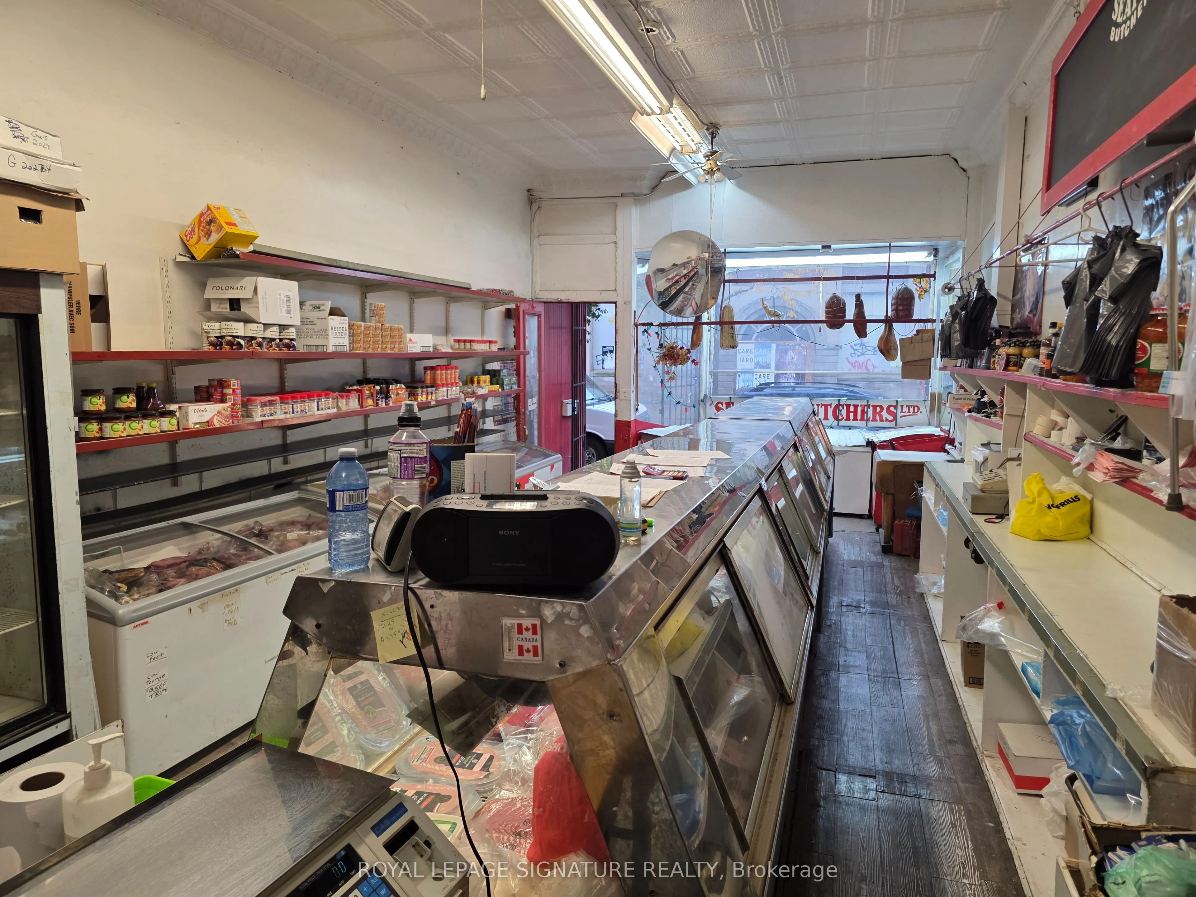 236 Queen Street E