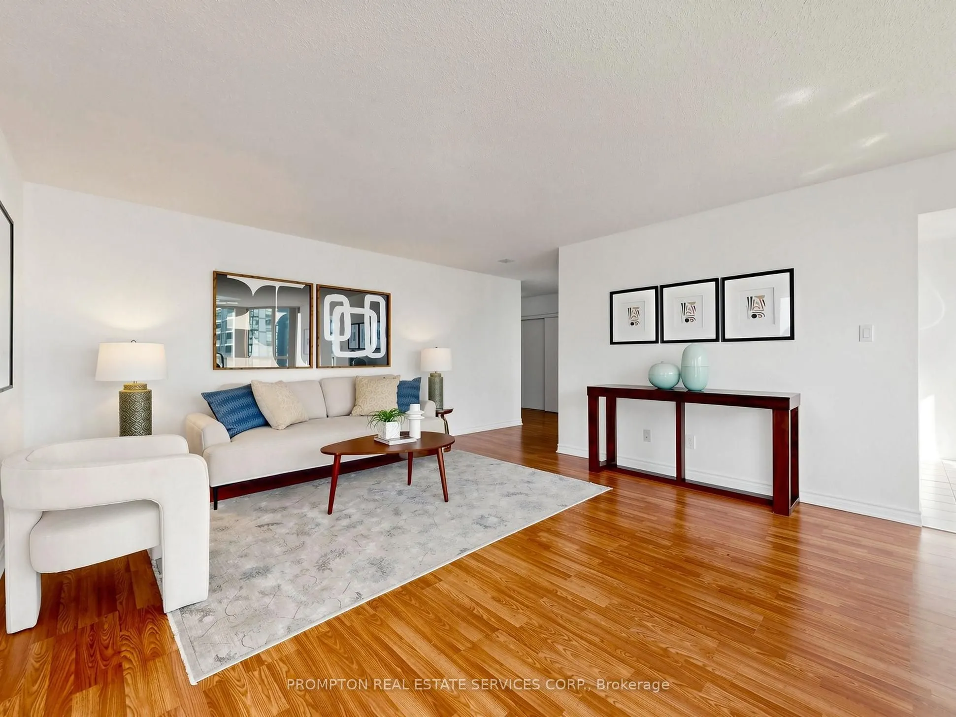 30 Greenfield Avenue #1211