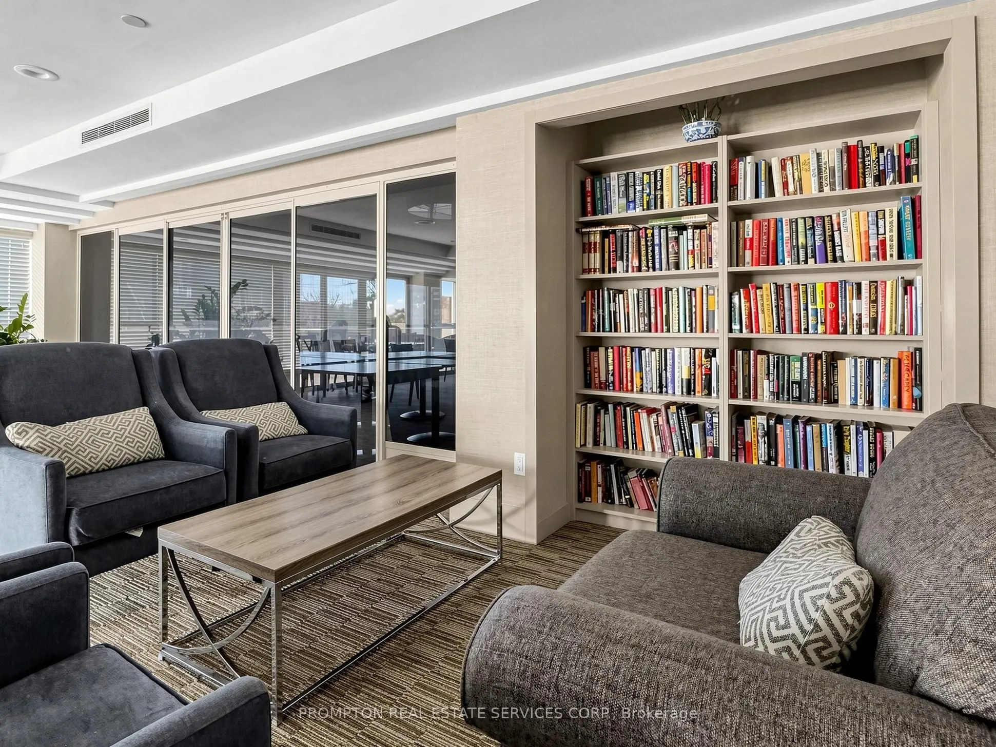 30 Greenfield Avenue #1211
