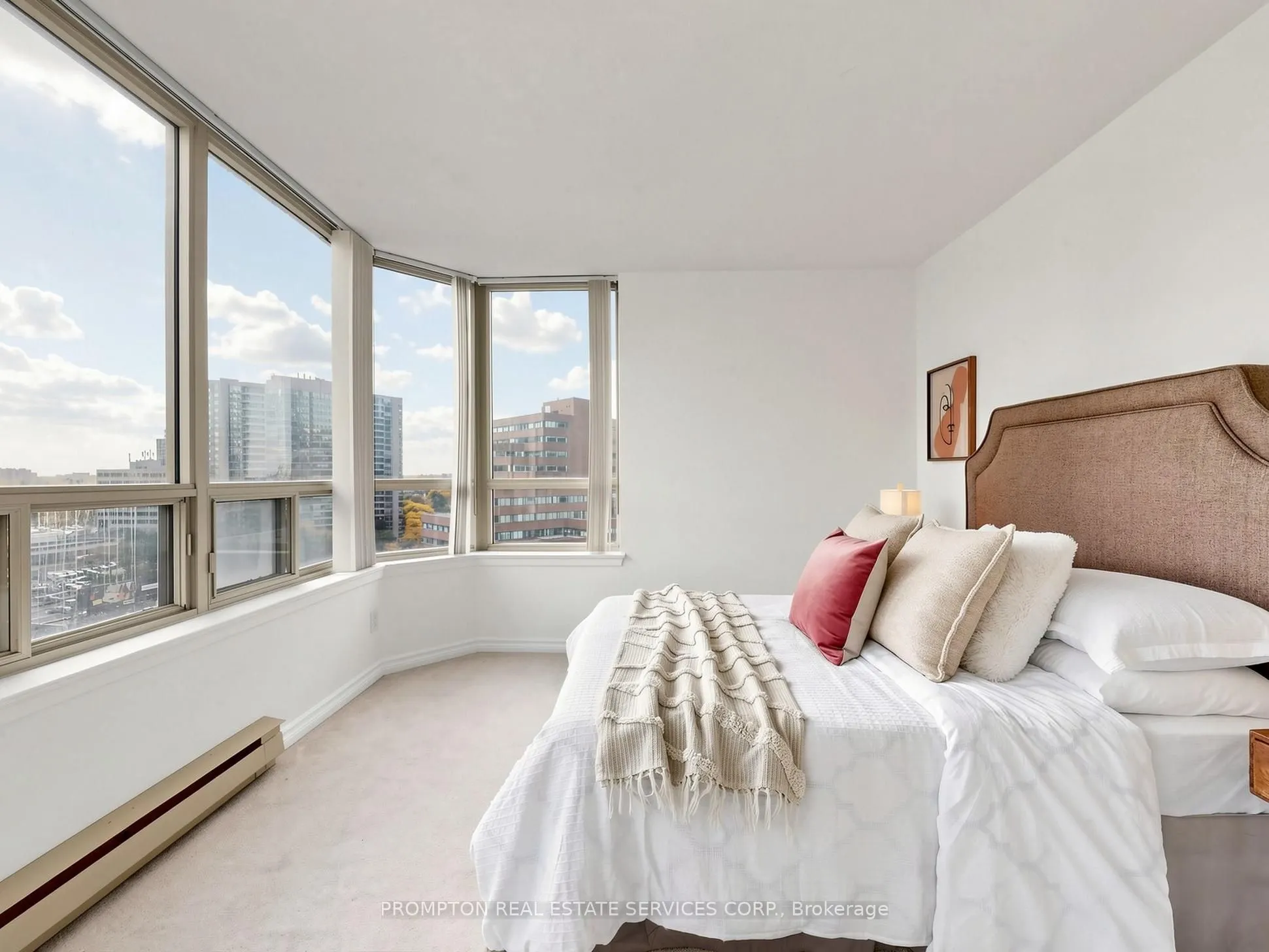 30 Greenfield Avenue #1211