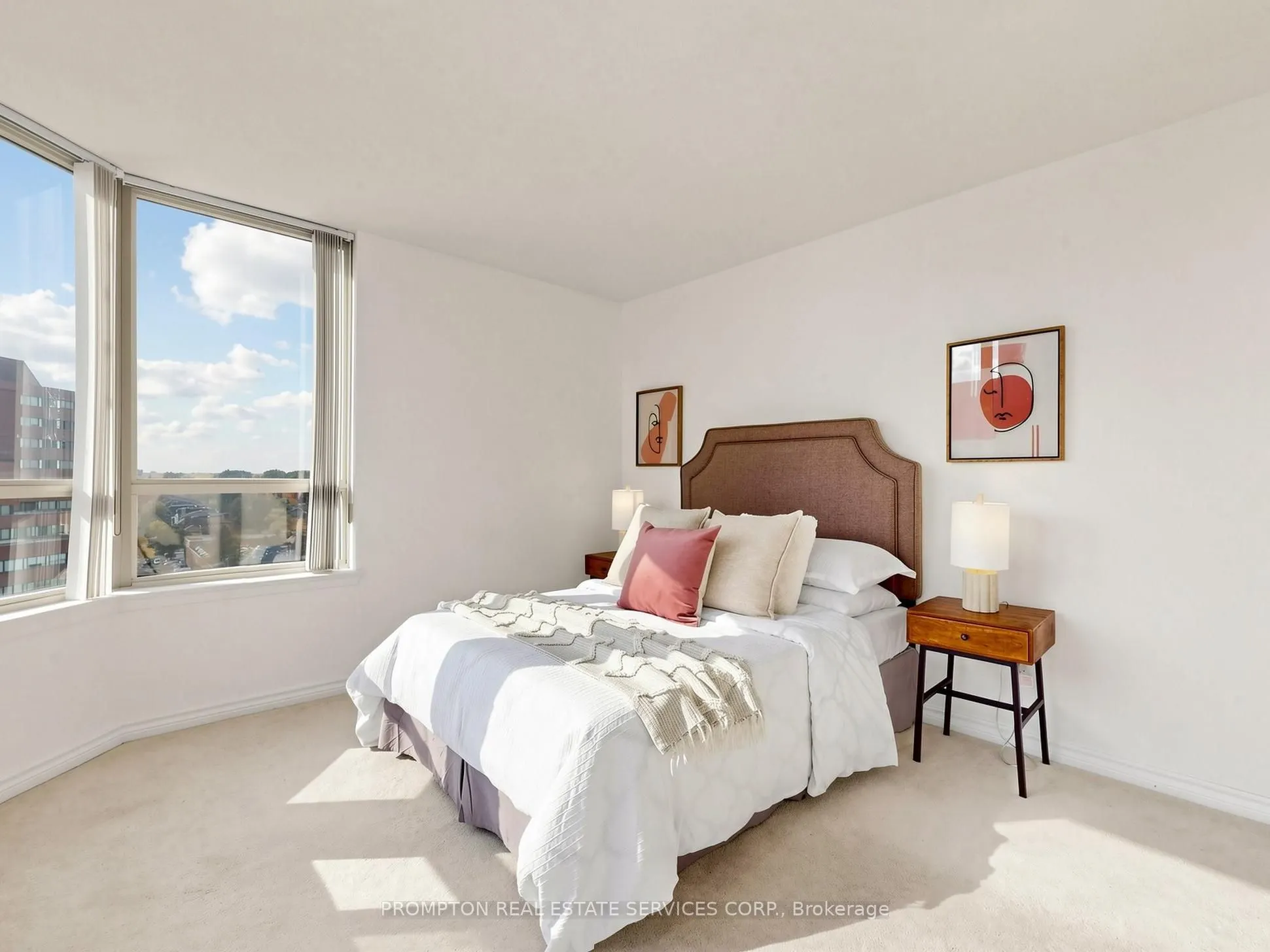 30 Greenfield Avenue #1211