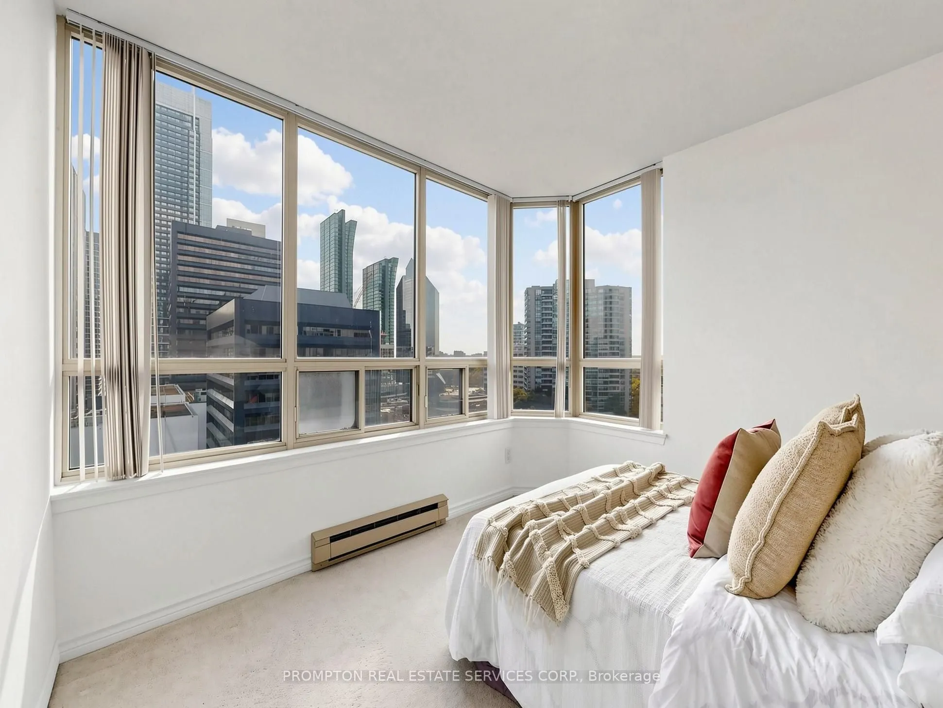 30 Greenfield Avenue #1211