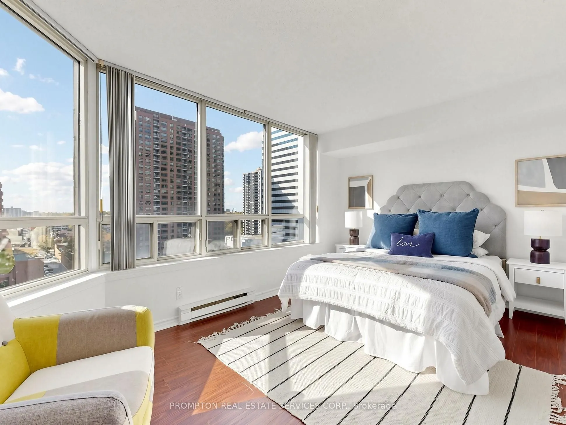 30 Greenfield Avenue #1211