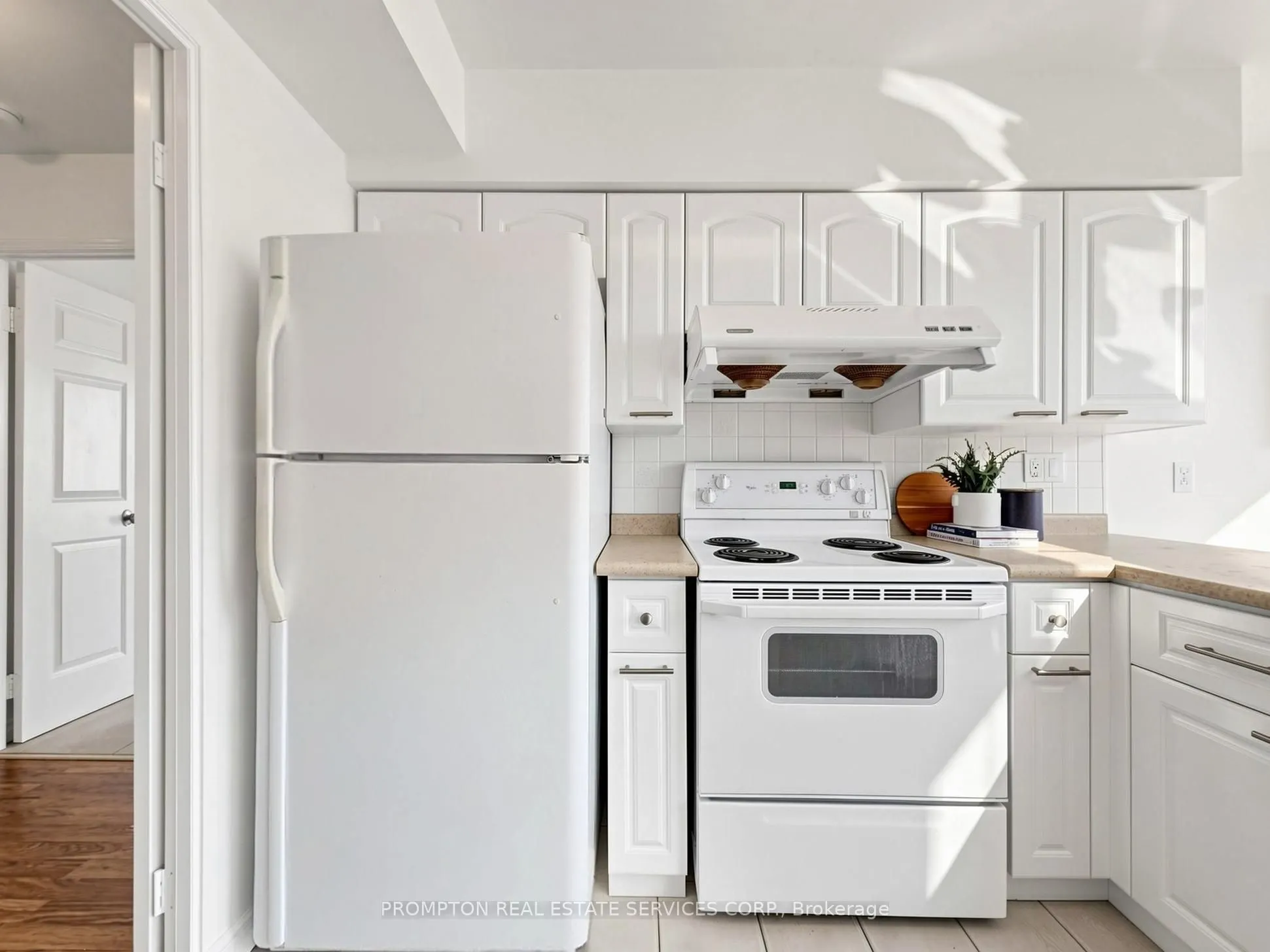 30 Greenfield Avenue #1211
