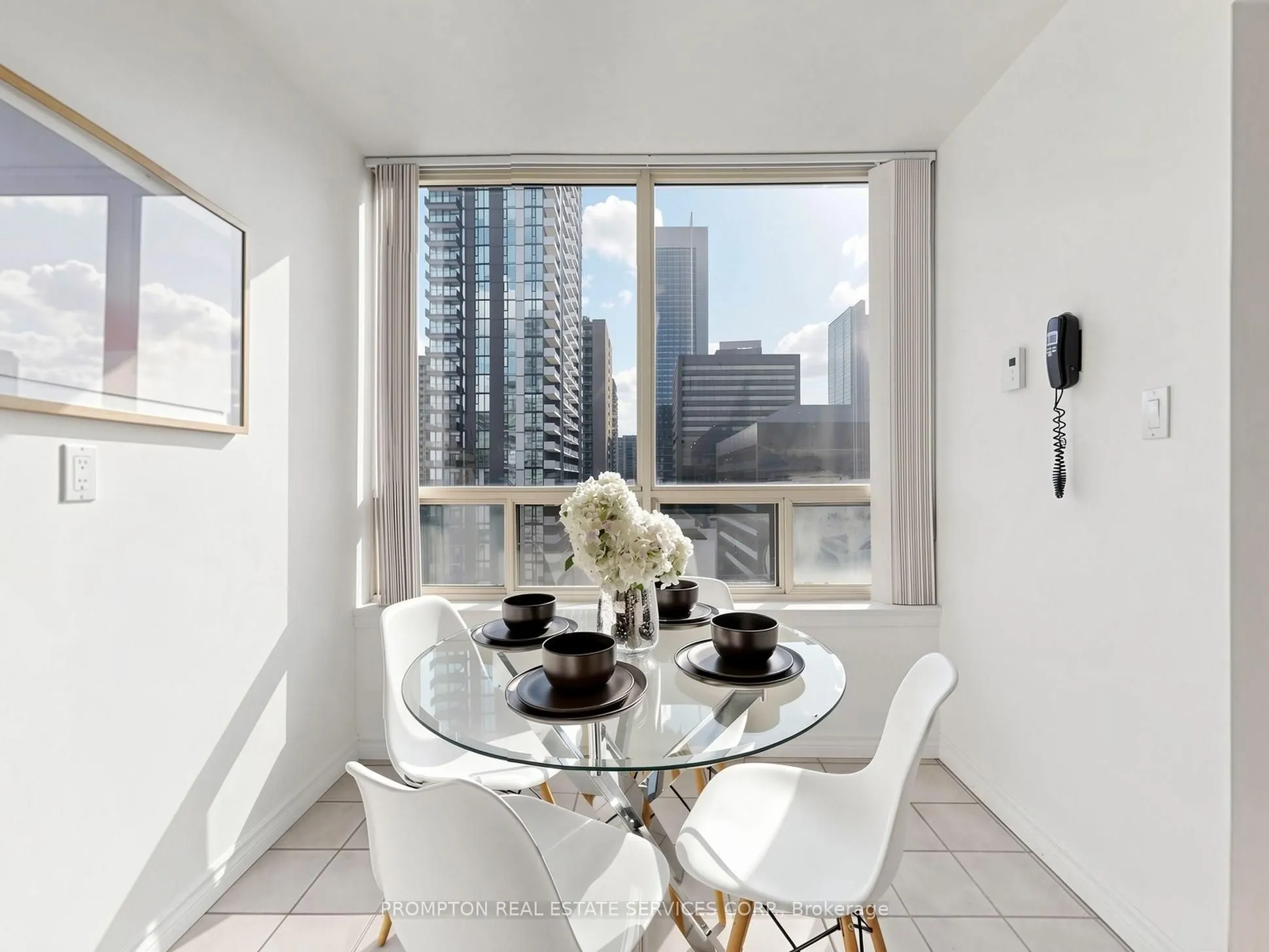 30 Greenfield Avenue #1211