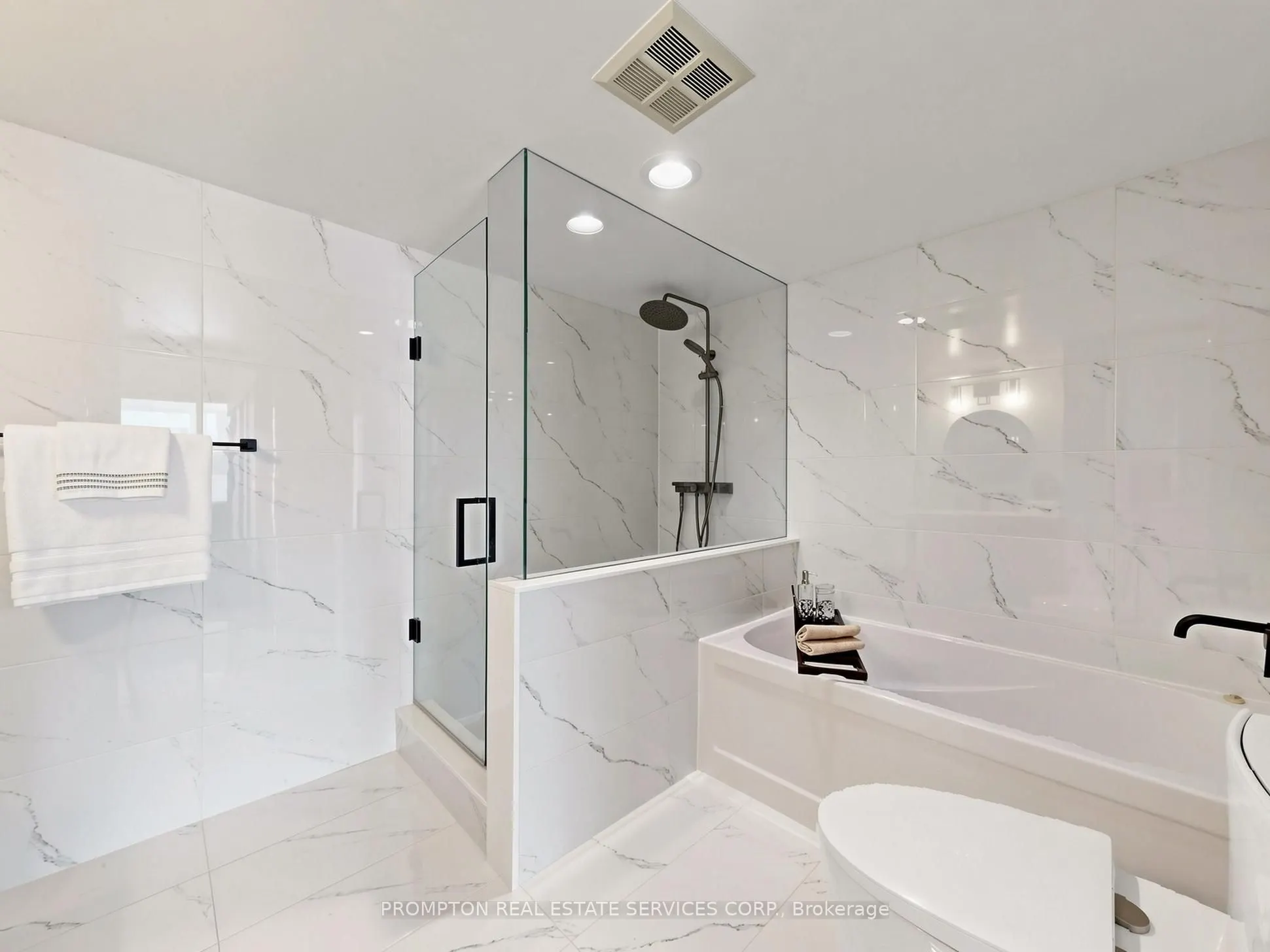 30 Greenfield Avenue #1211