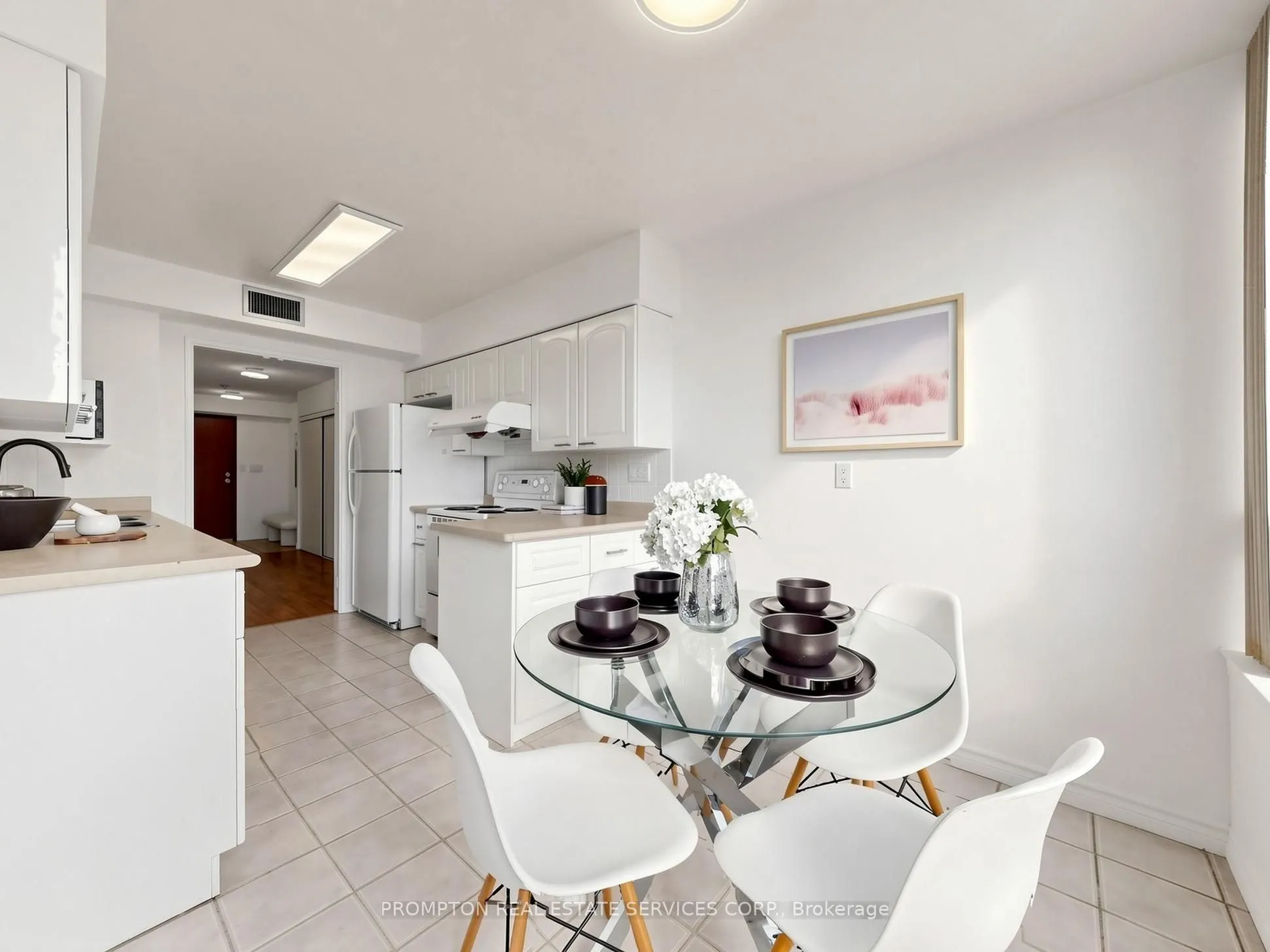 30 Greenfield Avenue #1211