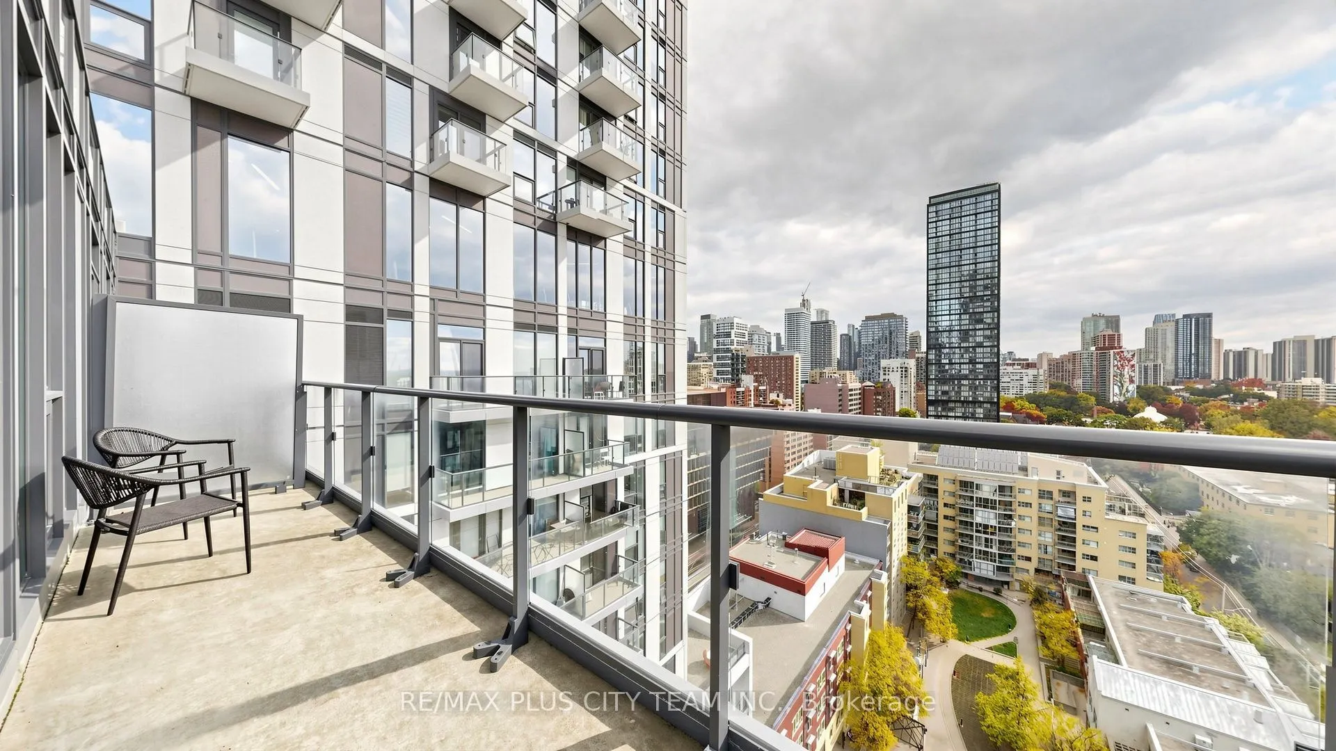251 Jarvis Street #1903