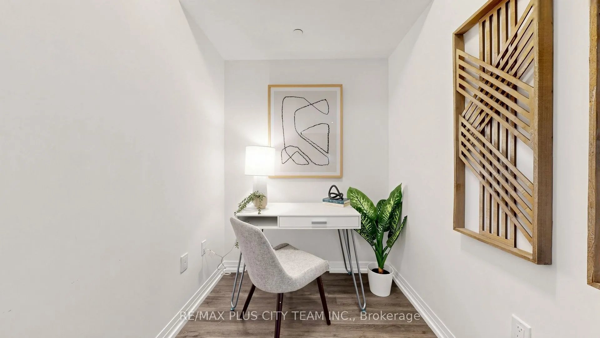 251 Jarvis Street #1903