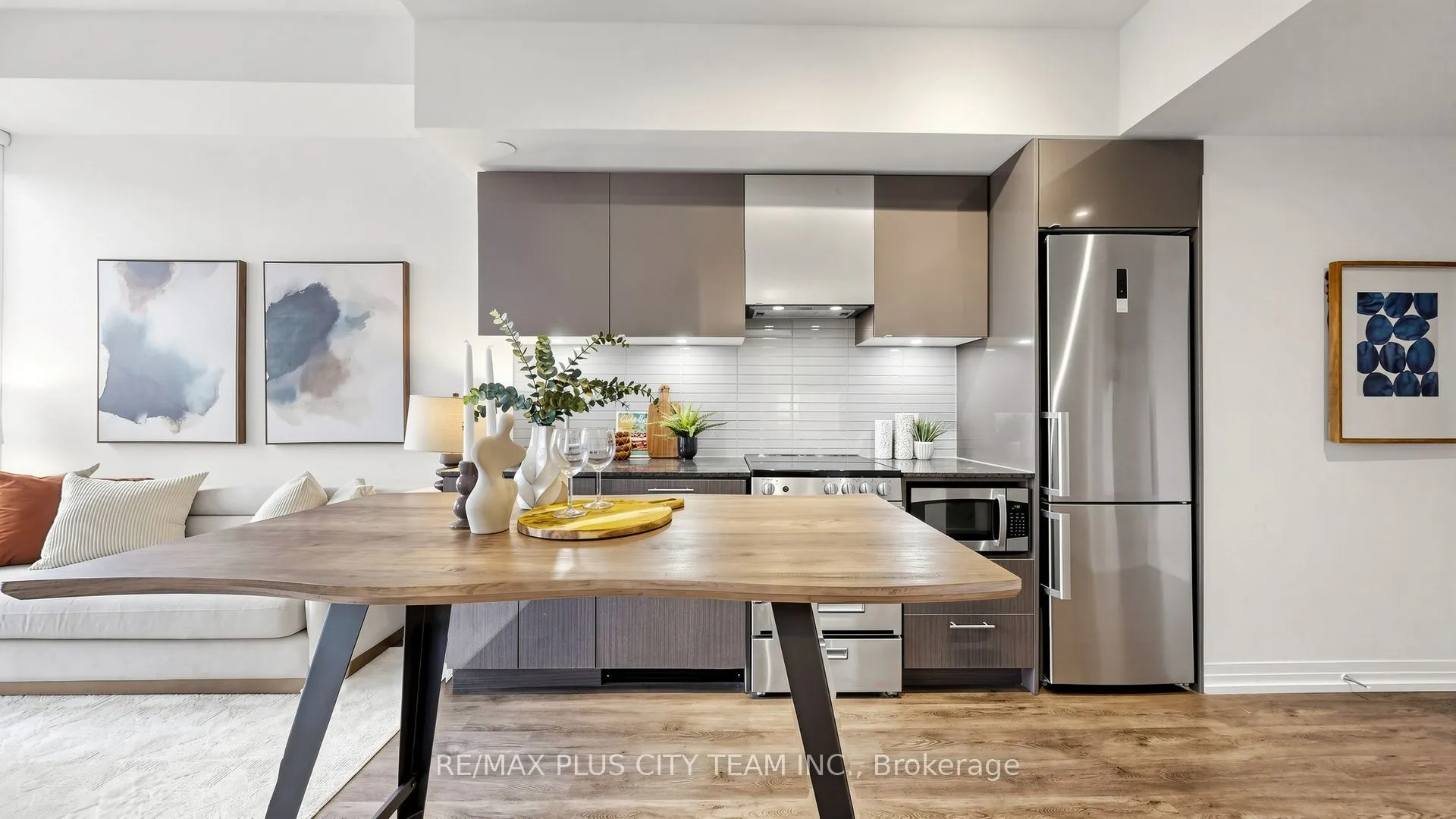 251 Jarvis Street #1903