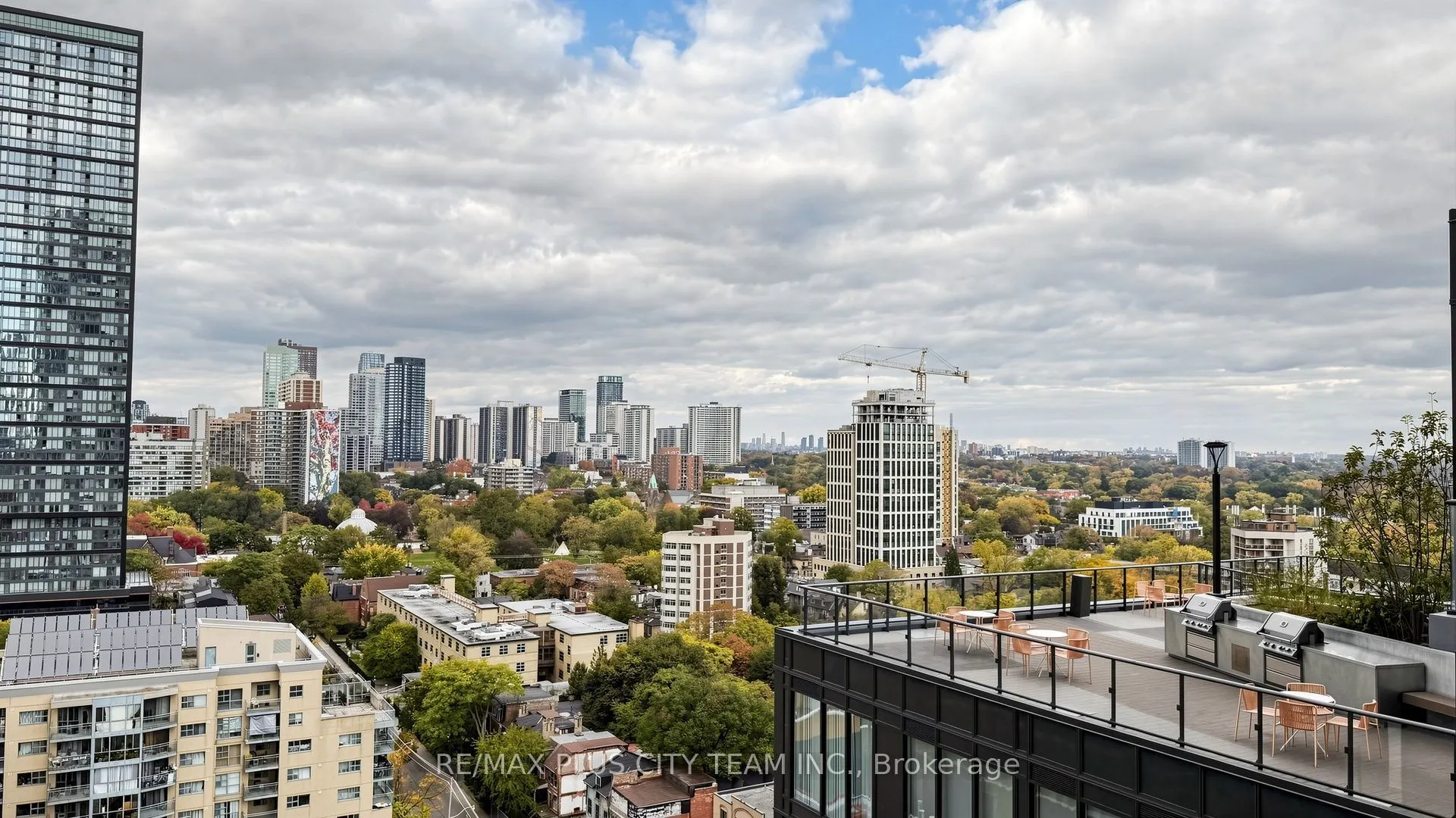 251 Jarvis Street #1903