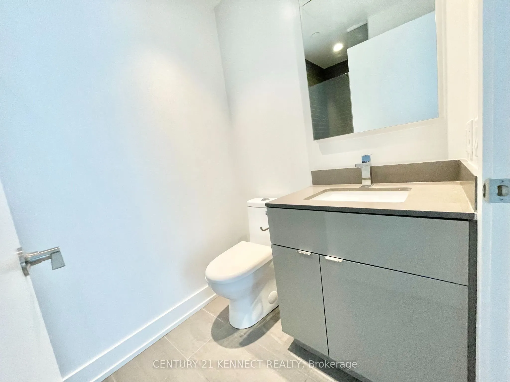 7 Grenville Street #2301