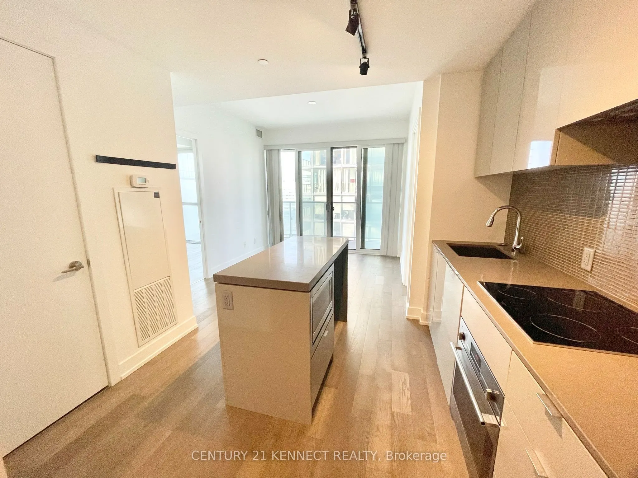 7 Grenville Street #2301